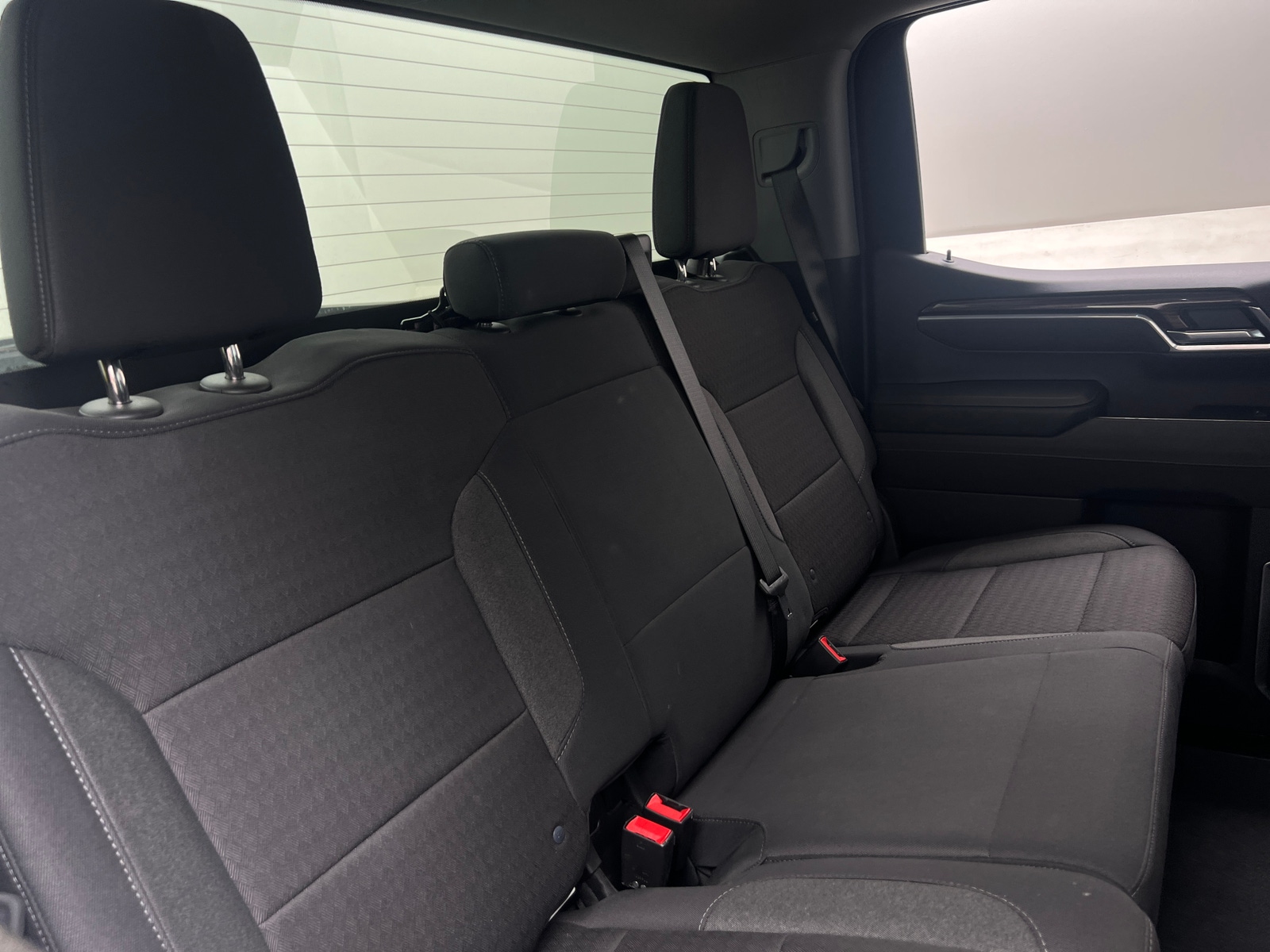Thumbnail: 2026 Chevrolet Silverado 1500 - 6