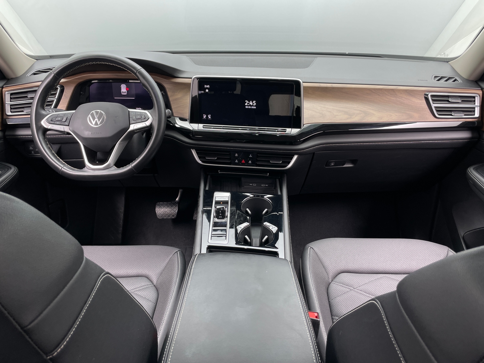 Thumbnail: 2026 Volkswagen Atlas - 2