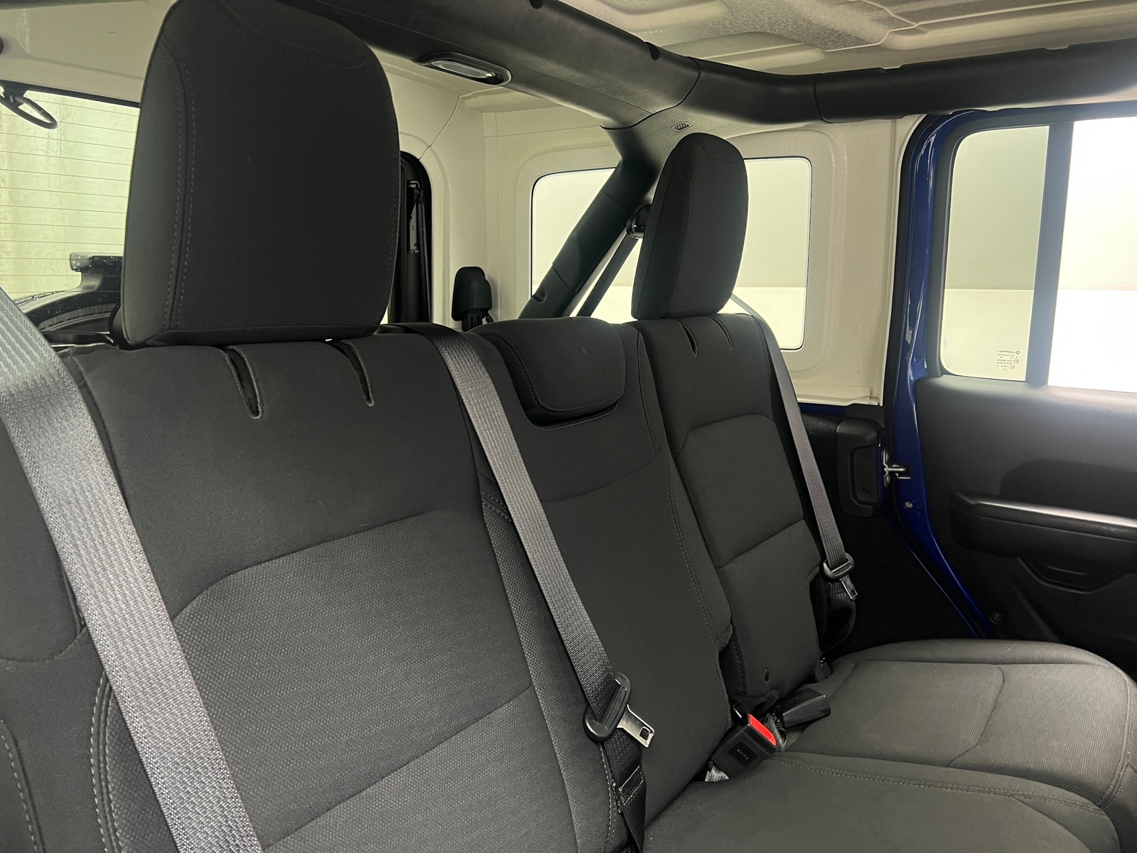 Thumbnail: 2018 Jeep Wrangler - 6