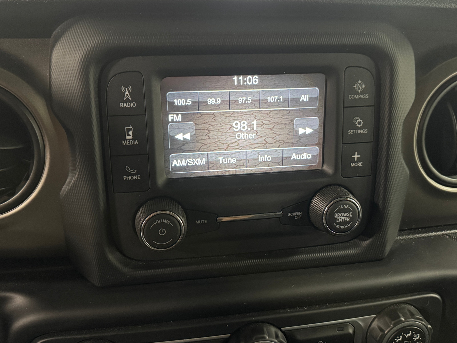 Thumbnail: 2018 Jeep Wrangler - 4