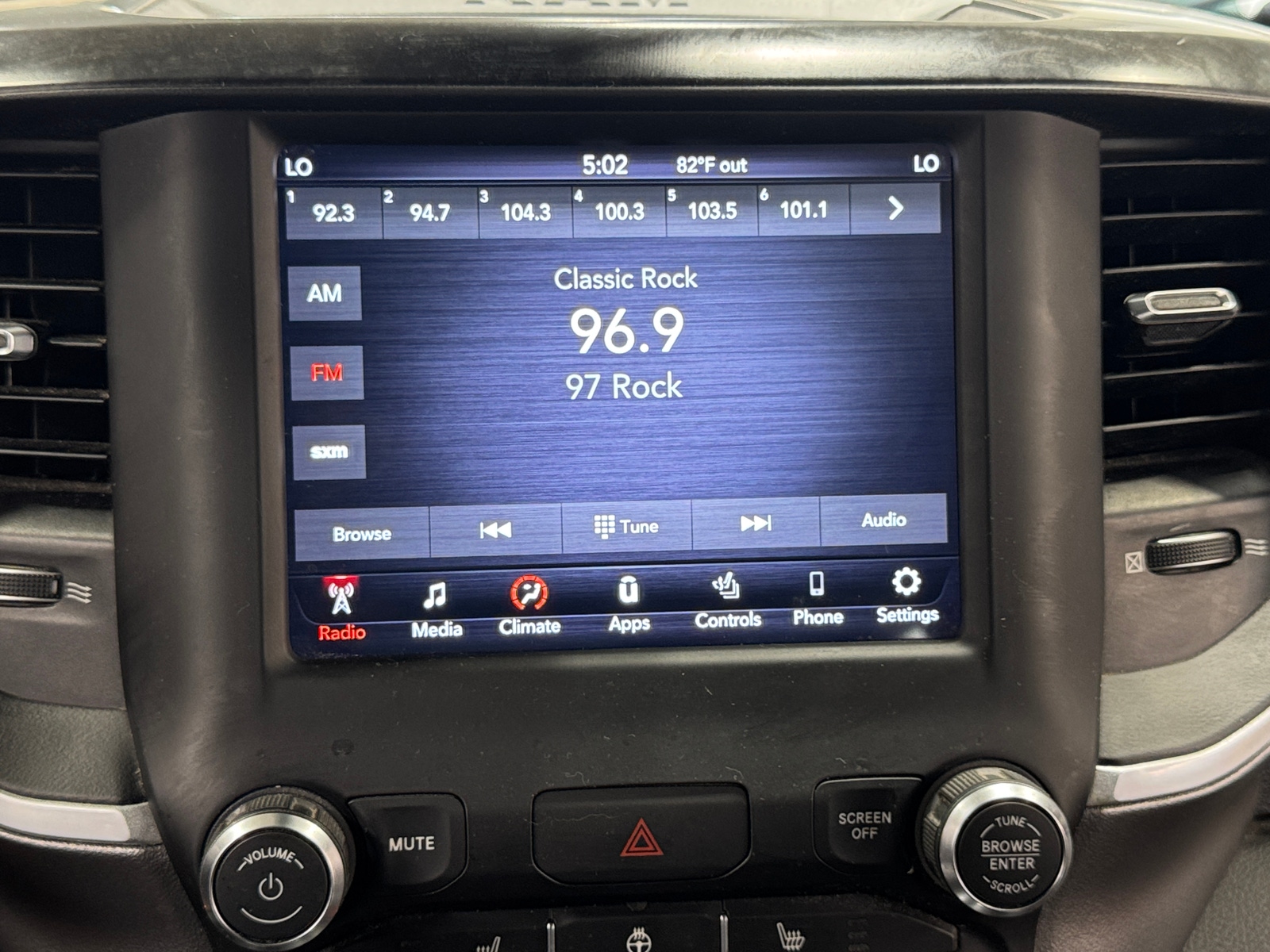 Thumbnail: 2019 RAM 1500 - 4