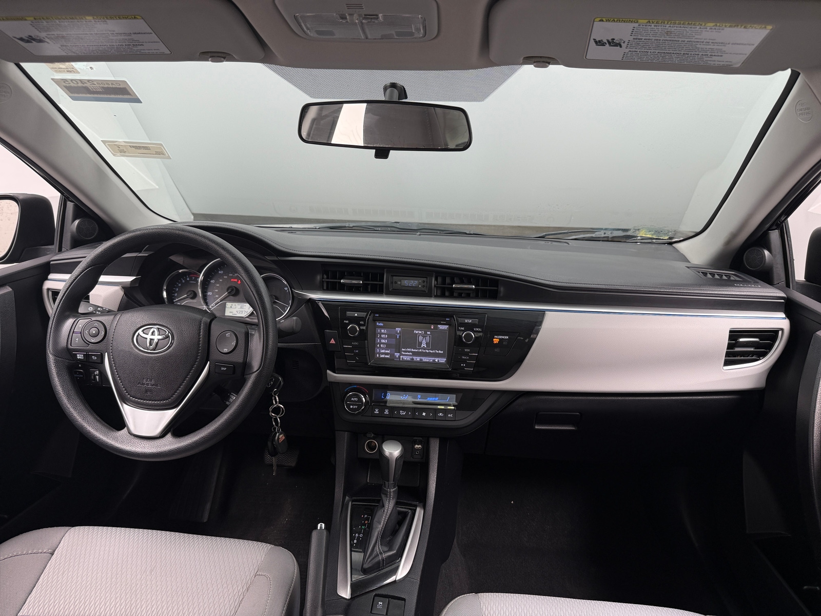 Thumbnail: 2015 Toyota Corolla - 3