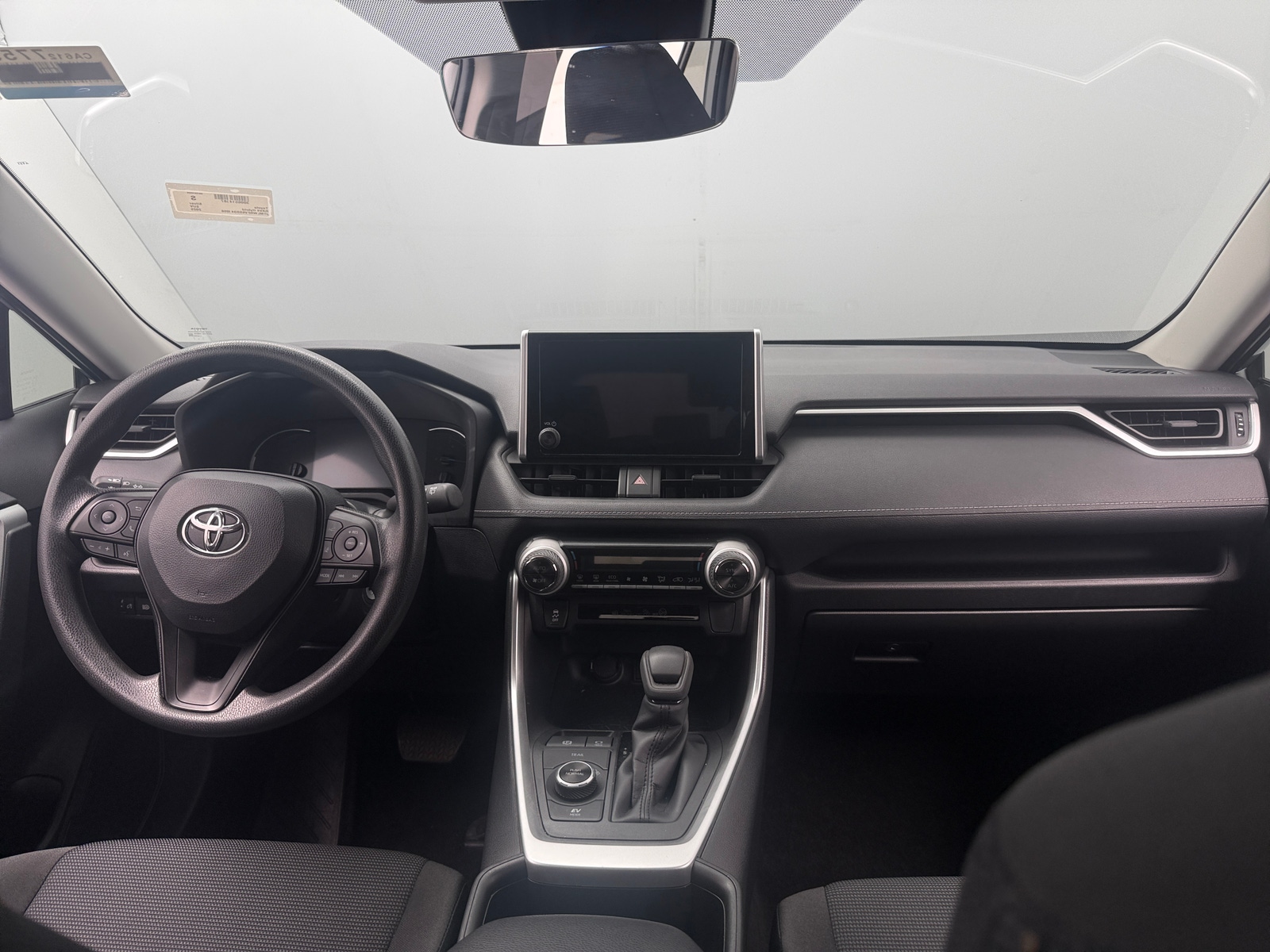 Thumbnail: 2025 Toyota RAV4 - 3