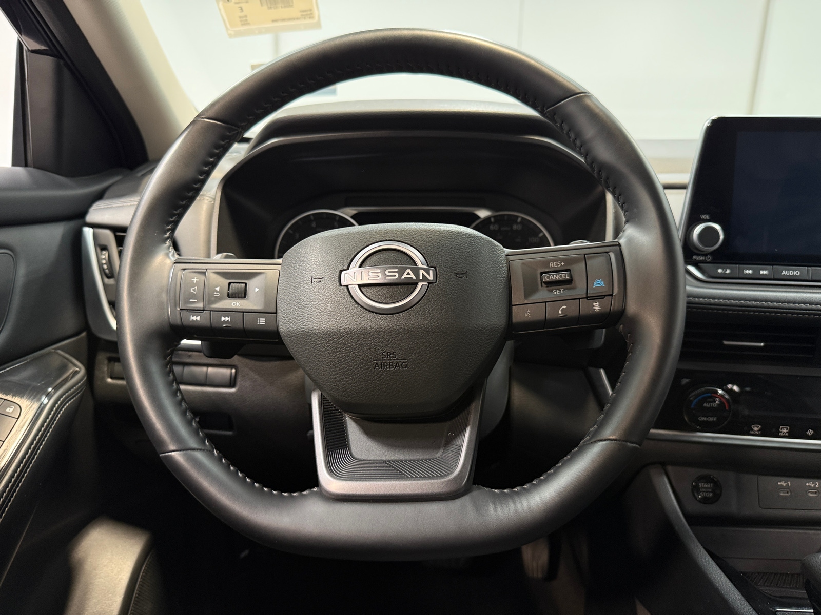 Thumbnail: 2025 Nissan Rogue - 5