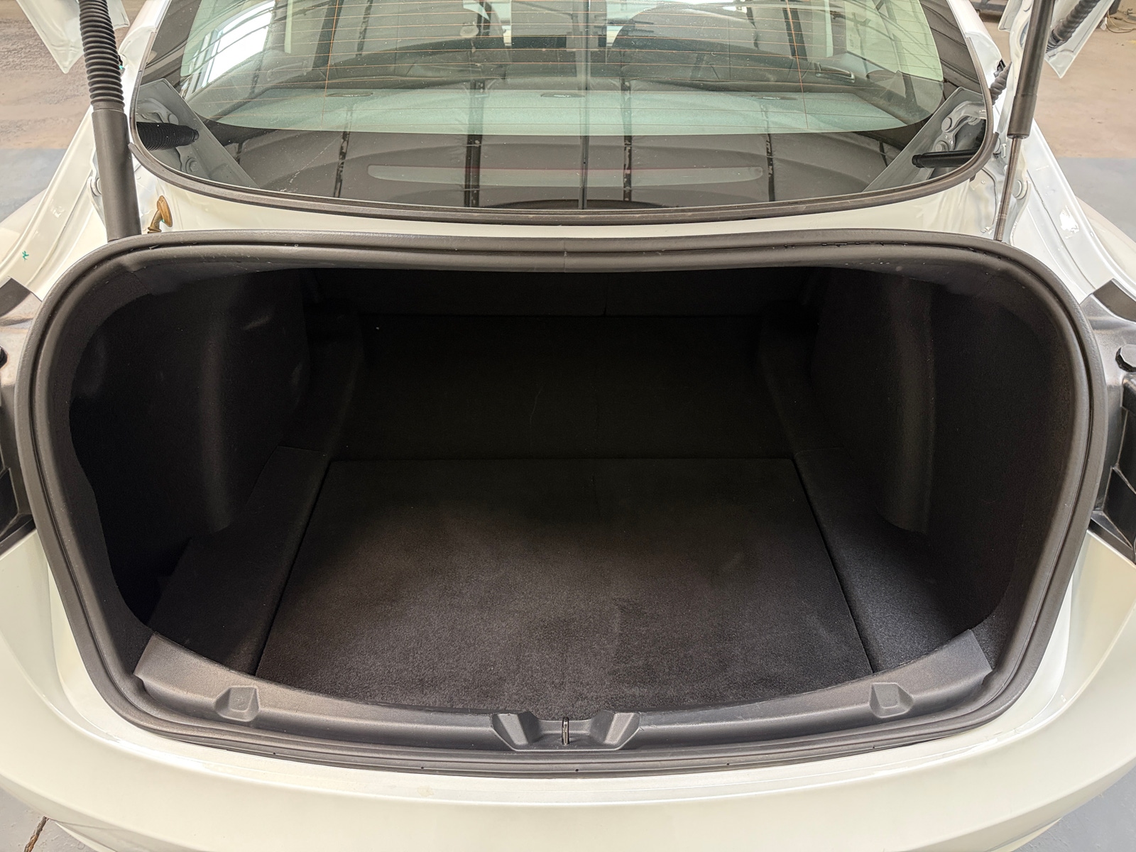 Thumbnail: 2023 Tesla Model 3 - 6