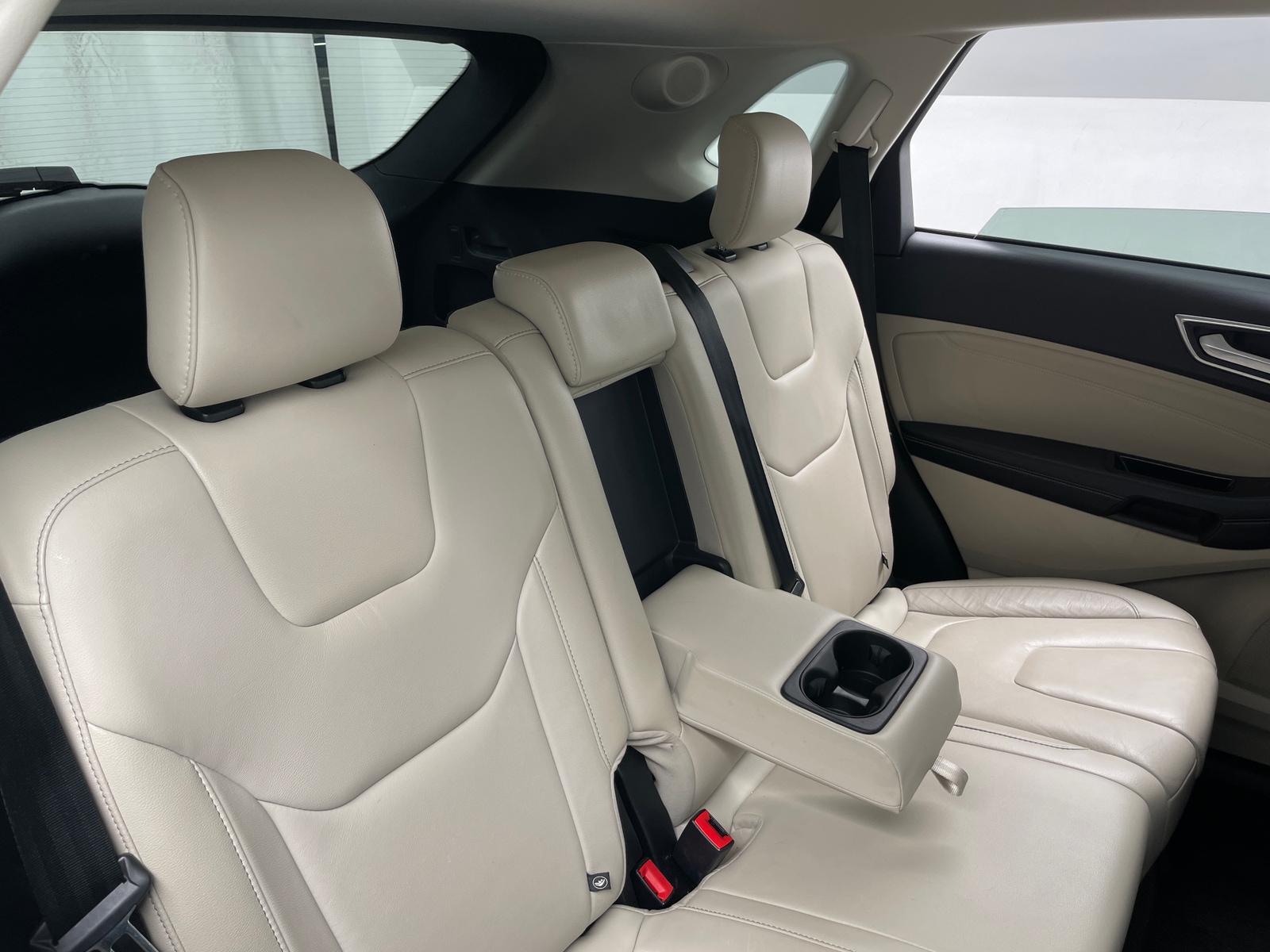 Thumbnail: 2017 Ford Edge - 5