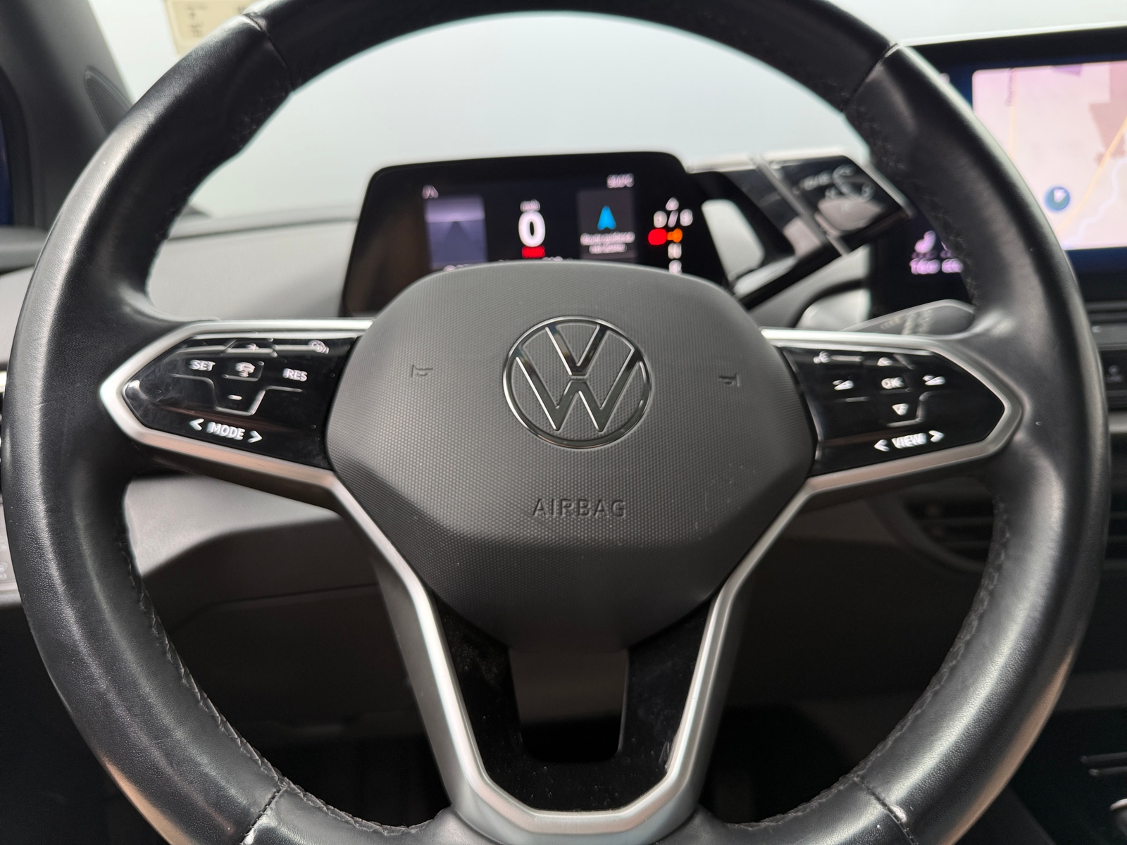 Thumbnail: 2021 Volkswagen ID.4 - 5