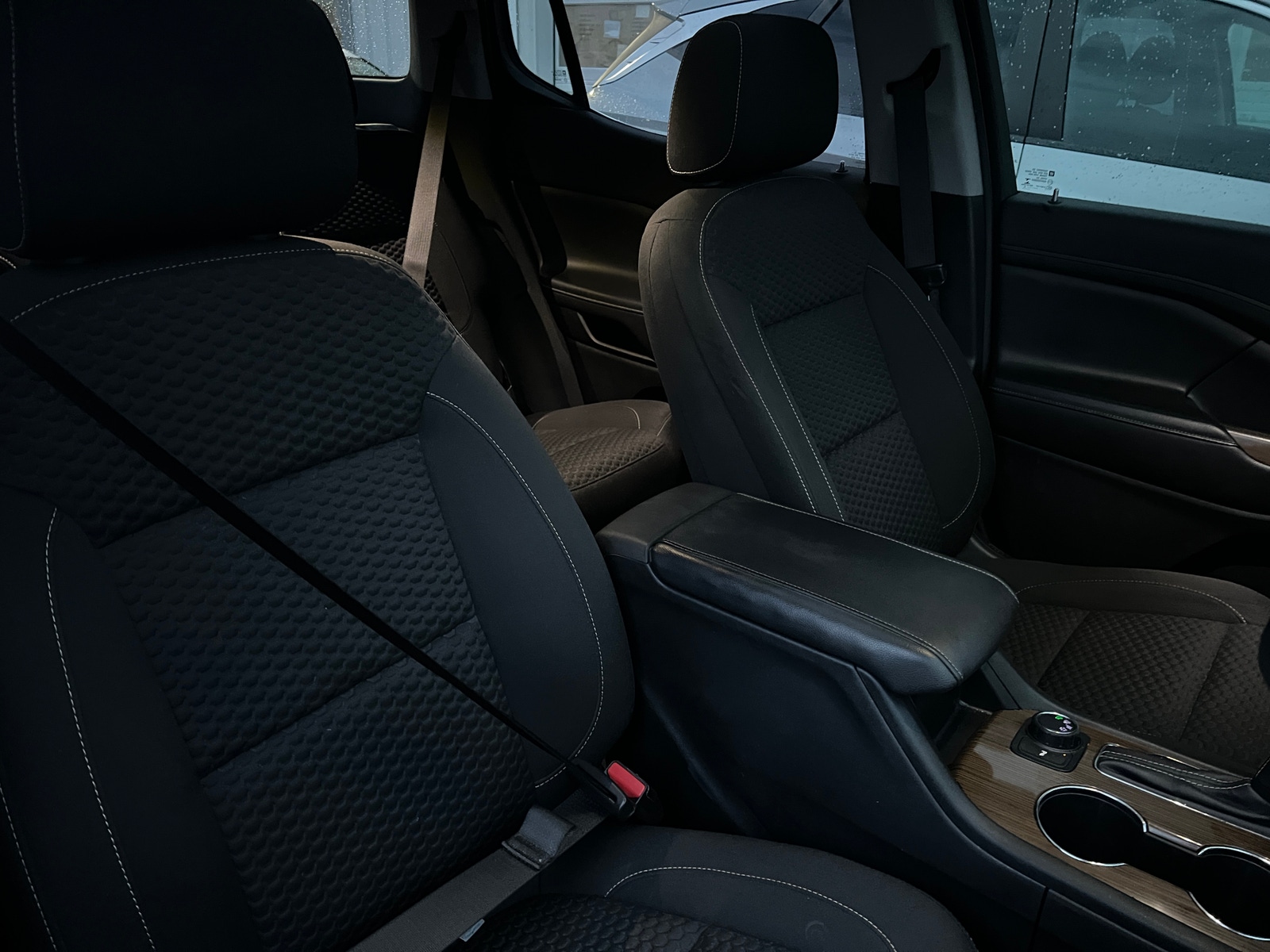 Thumbnail: 2019 GMC Acadia - 2