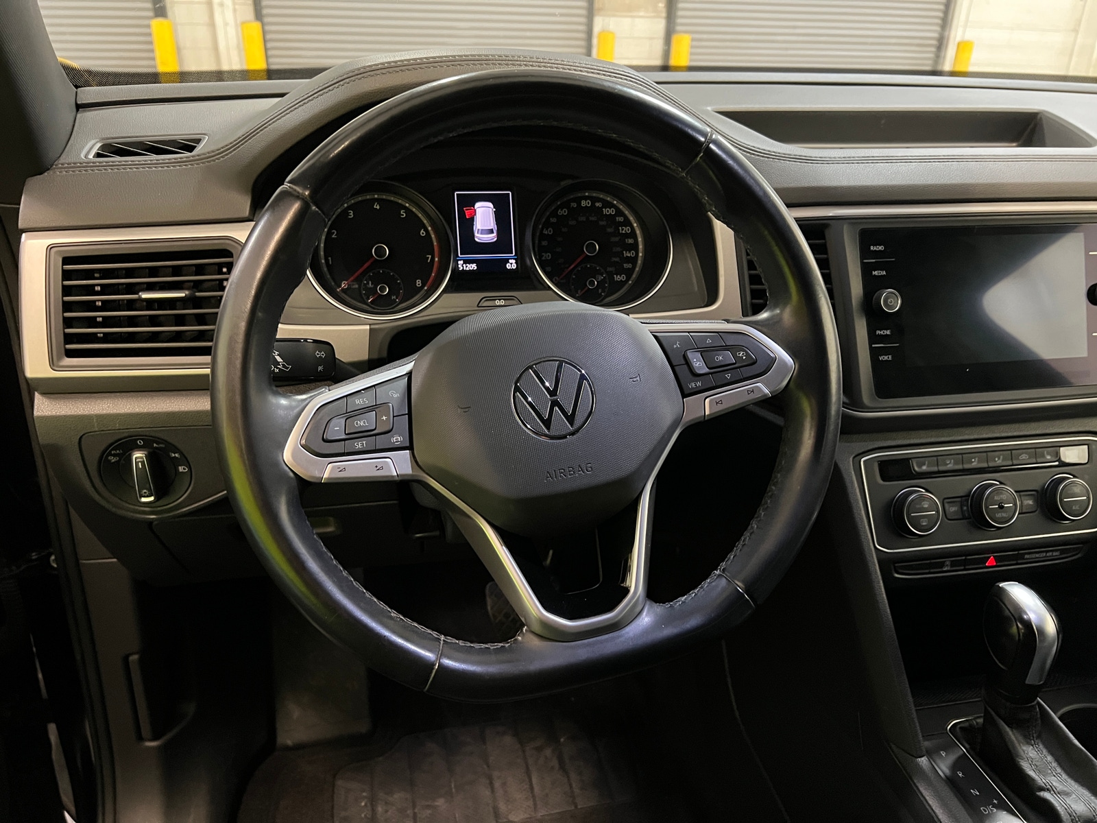 Thumbnail: 2020 Volkswagen Atlas - 4
