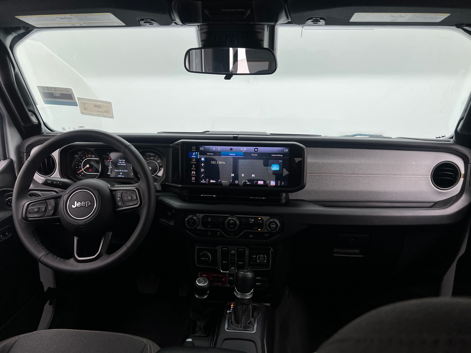 Thumbnail: 2025 Jeep Gladiator - 3