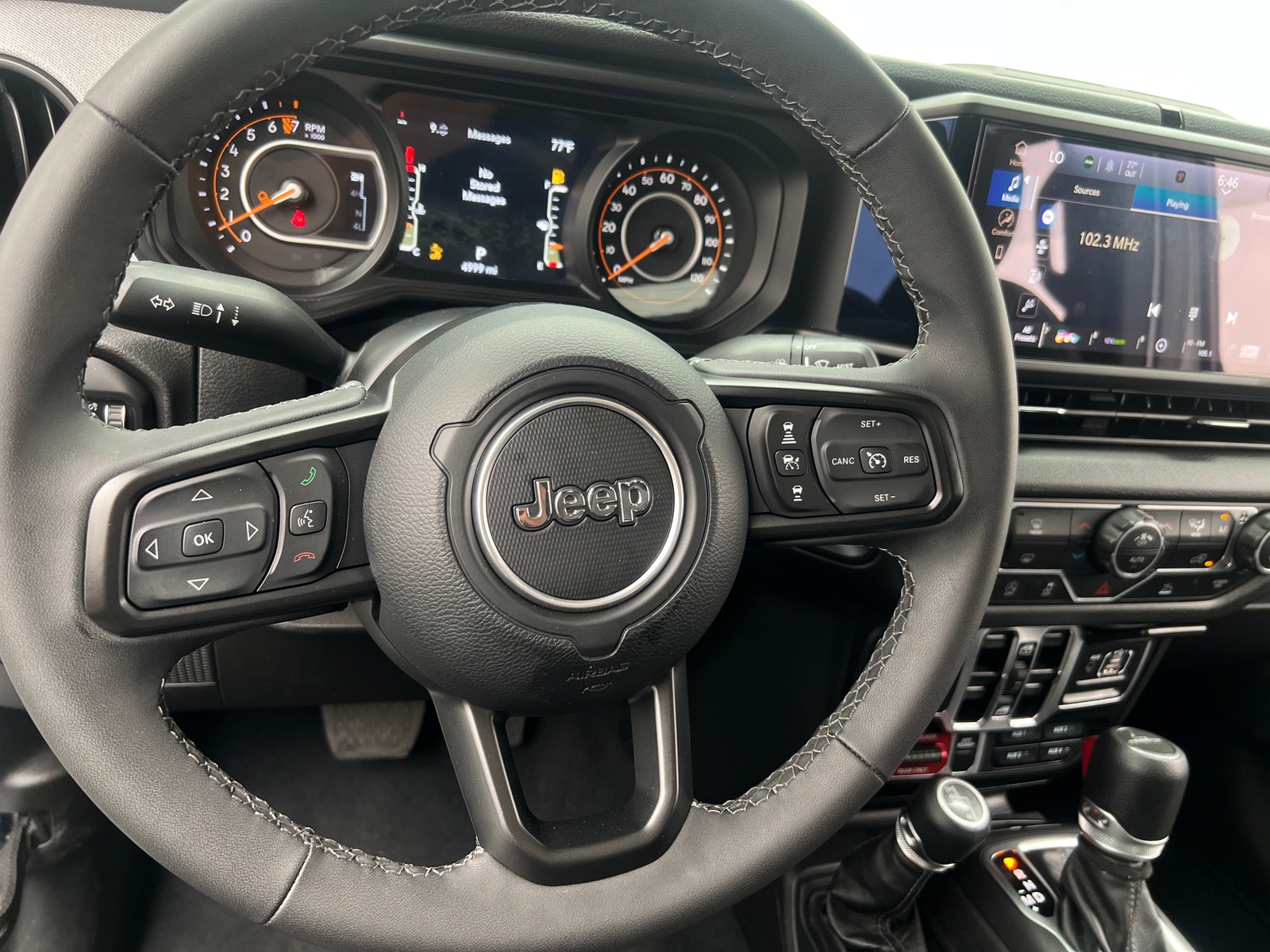 Thumbnail: 2025 Jeep Gladiator - 5