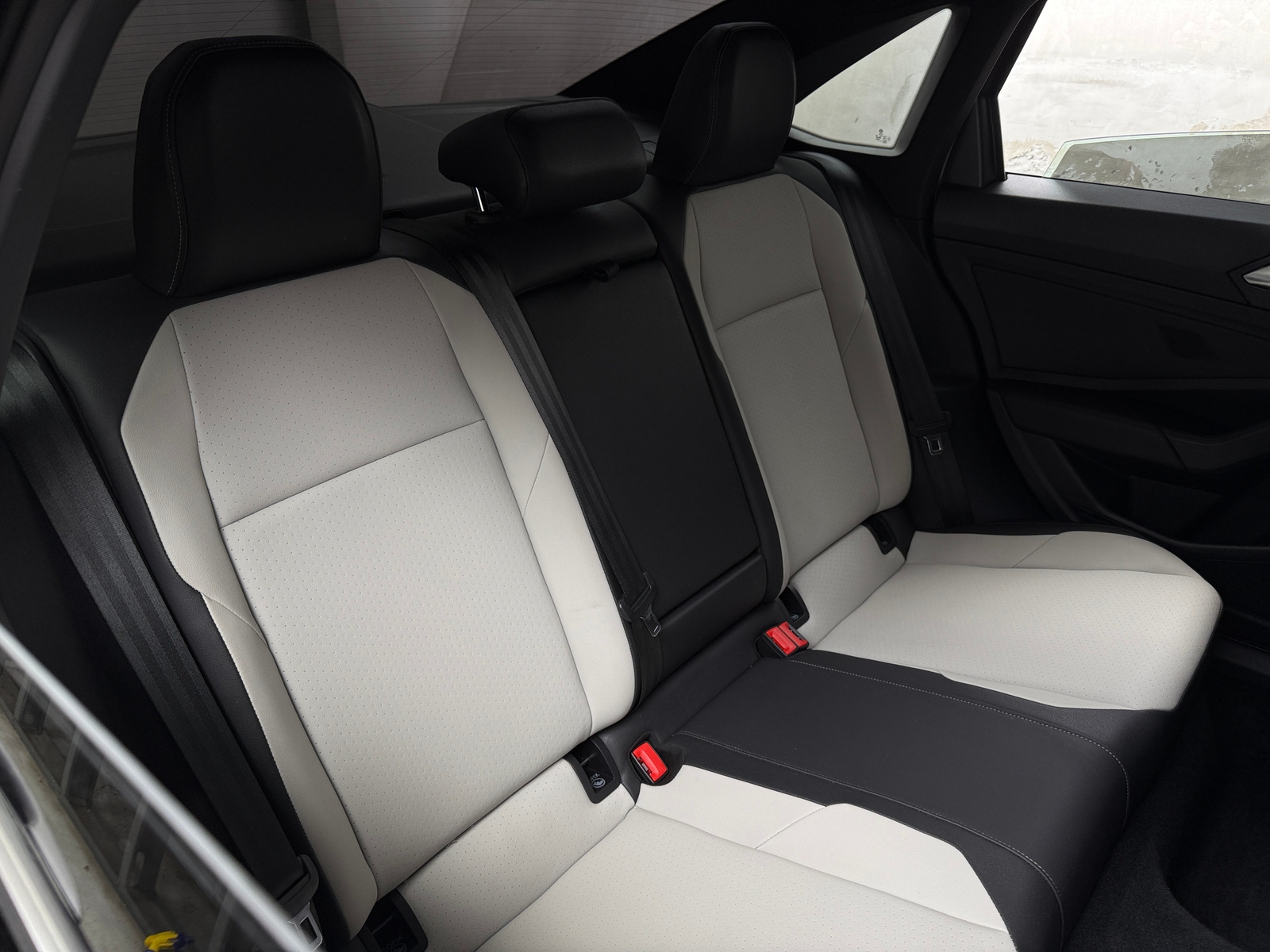Thumbnail: 2019 Volkswagen Jetta - 5
