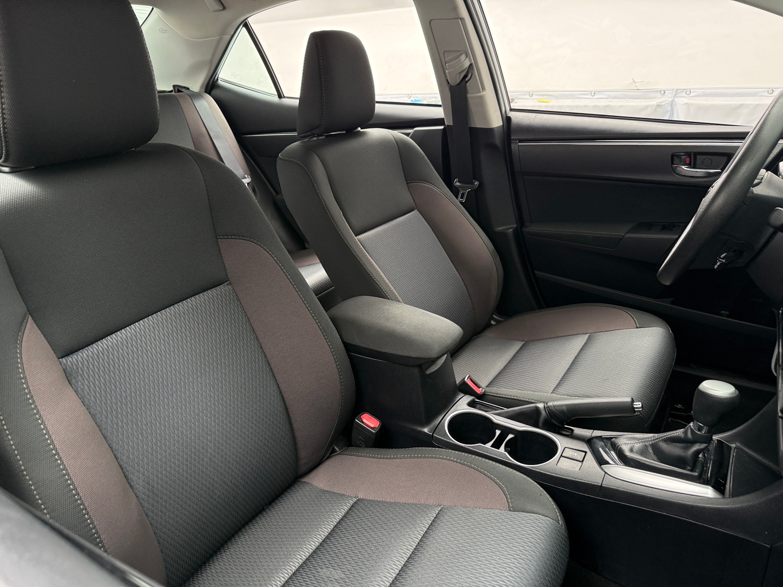 Thumbnail: 2018 Toyota Corolla - 2