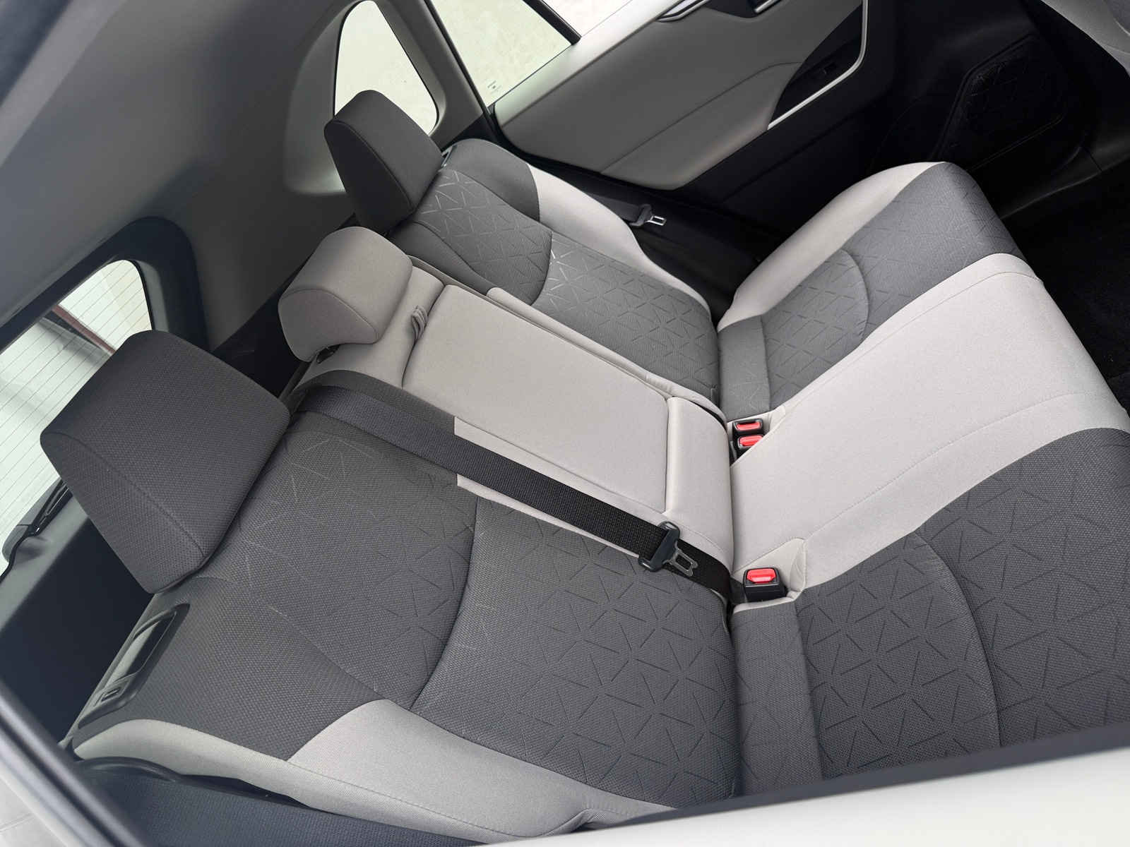 Thumbnail: 2025 Toyota RAV4 - 6