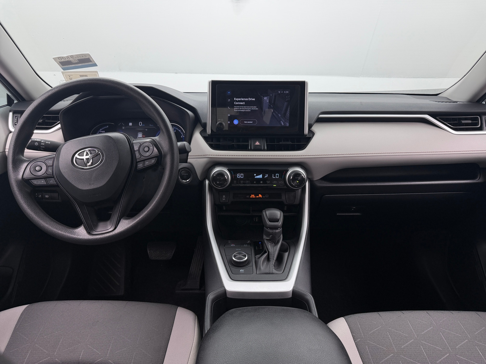 Thumbnail: 2025 Toyota RAV4 - 3