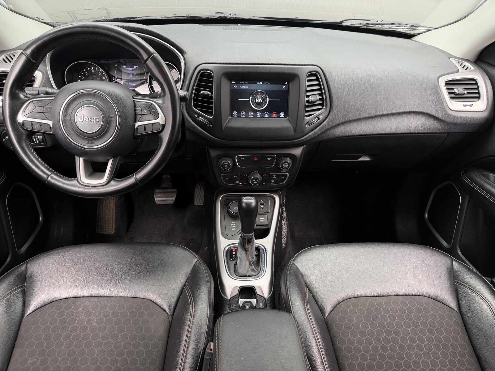 Thumbnail: 2020 Jeep Compass - 3
