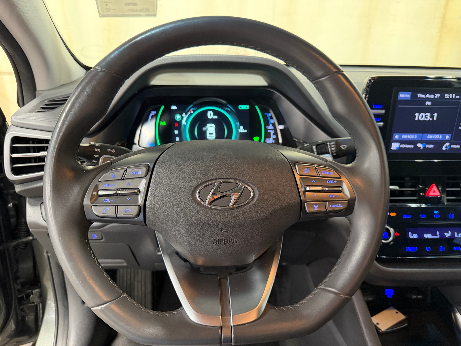 Thumbnail: 2021 Hyundai Ioniq - 5