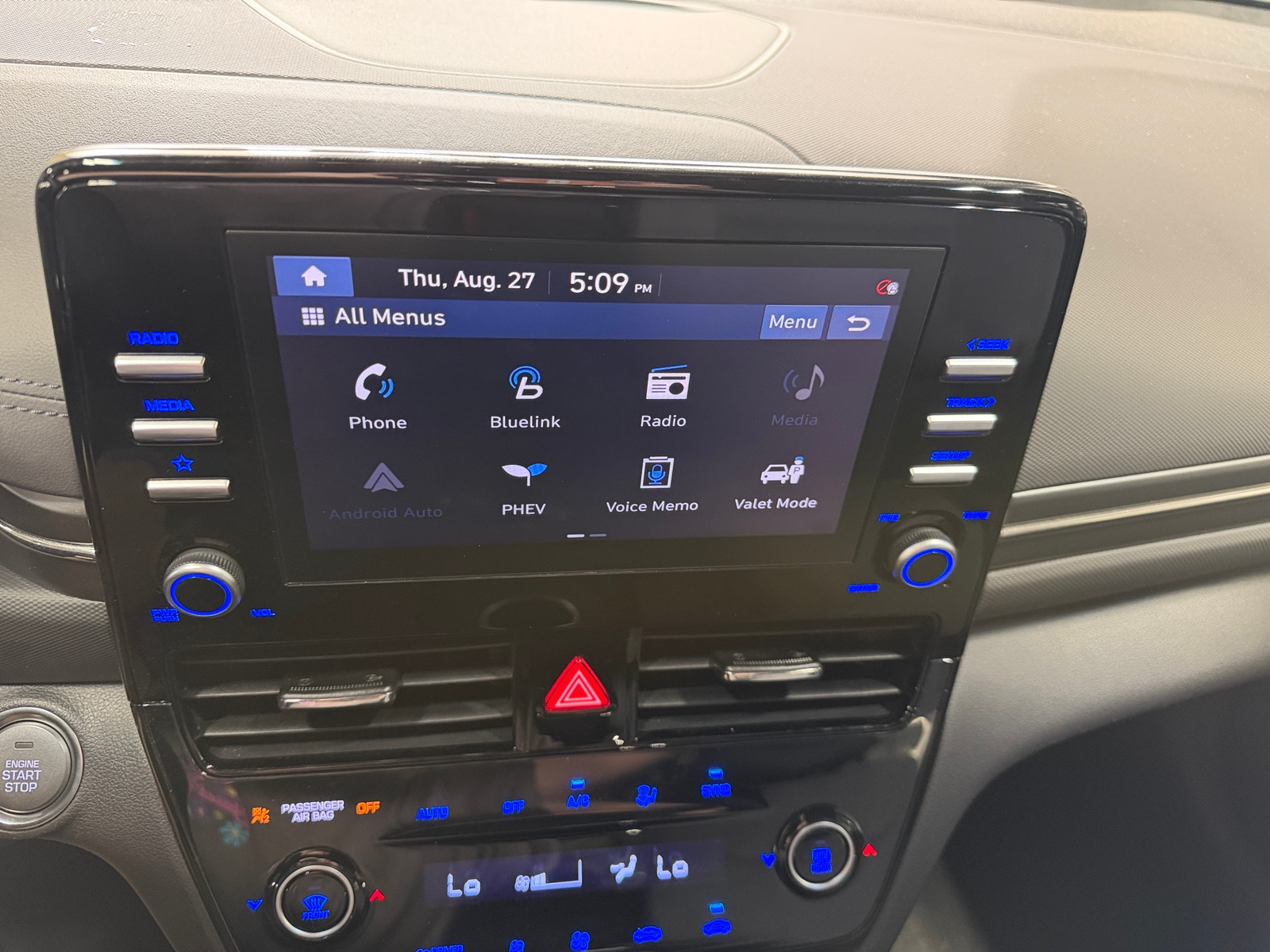 Thumbnail: 2021 Hyundai Ioniq - 4