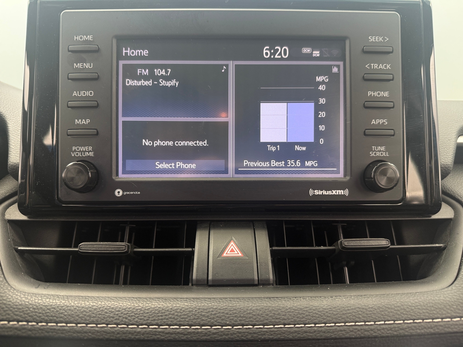 Thumbnail: 2020 Toyota RAV4 - 4