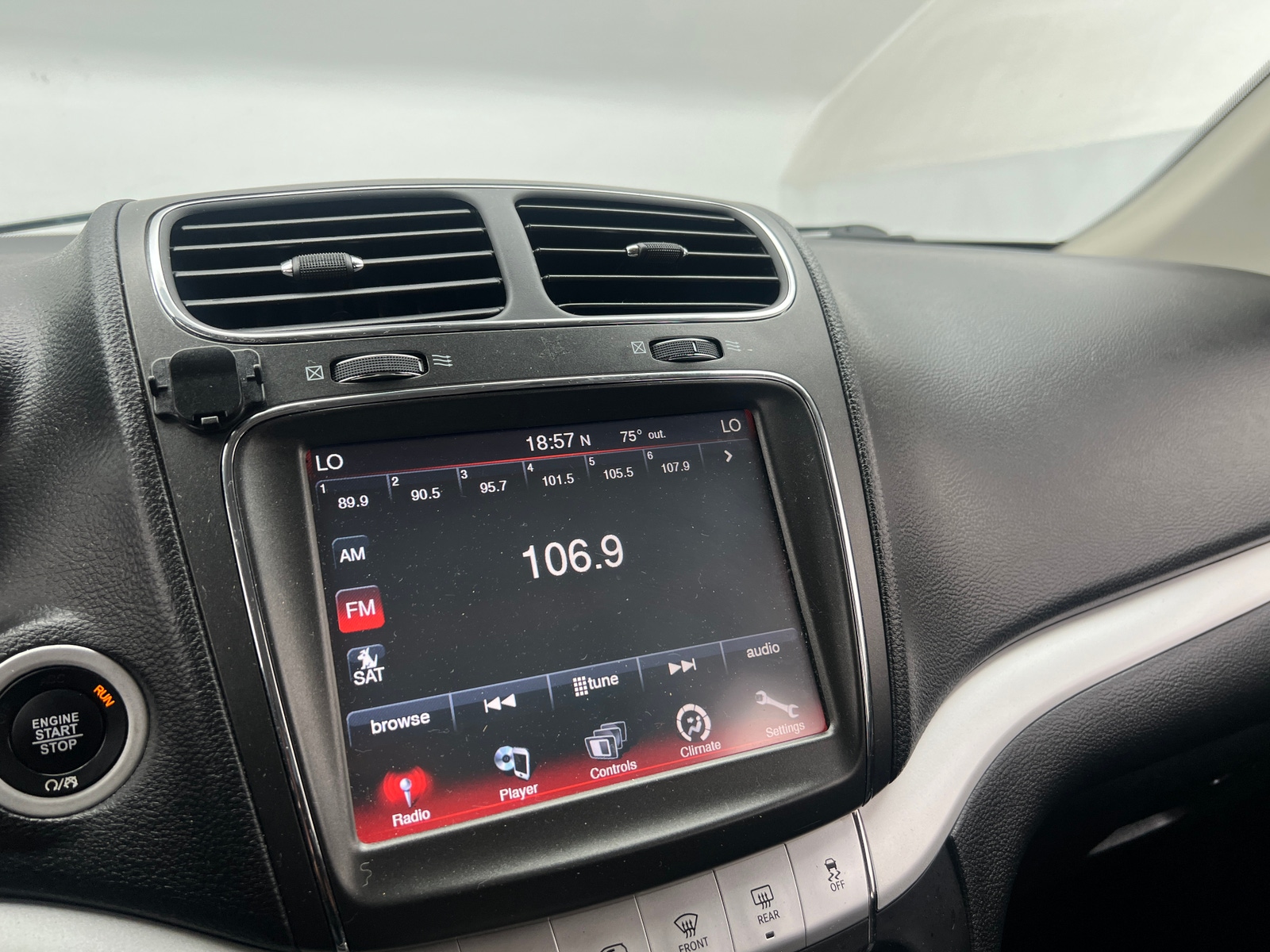 Thumbnail: 2018 Dodge Journey - 4