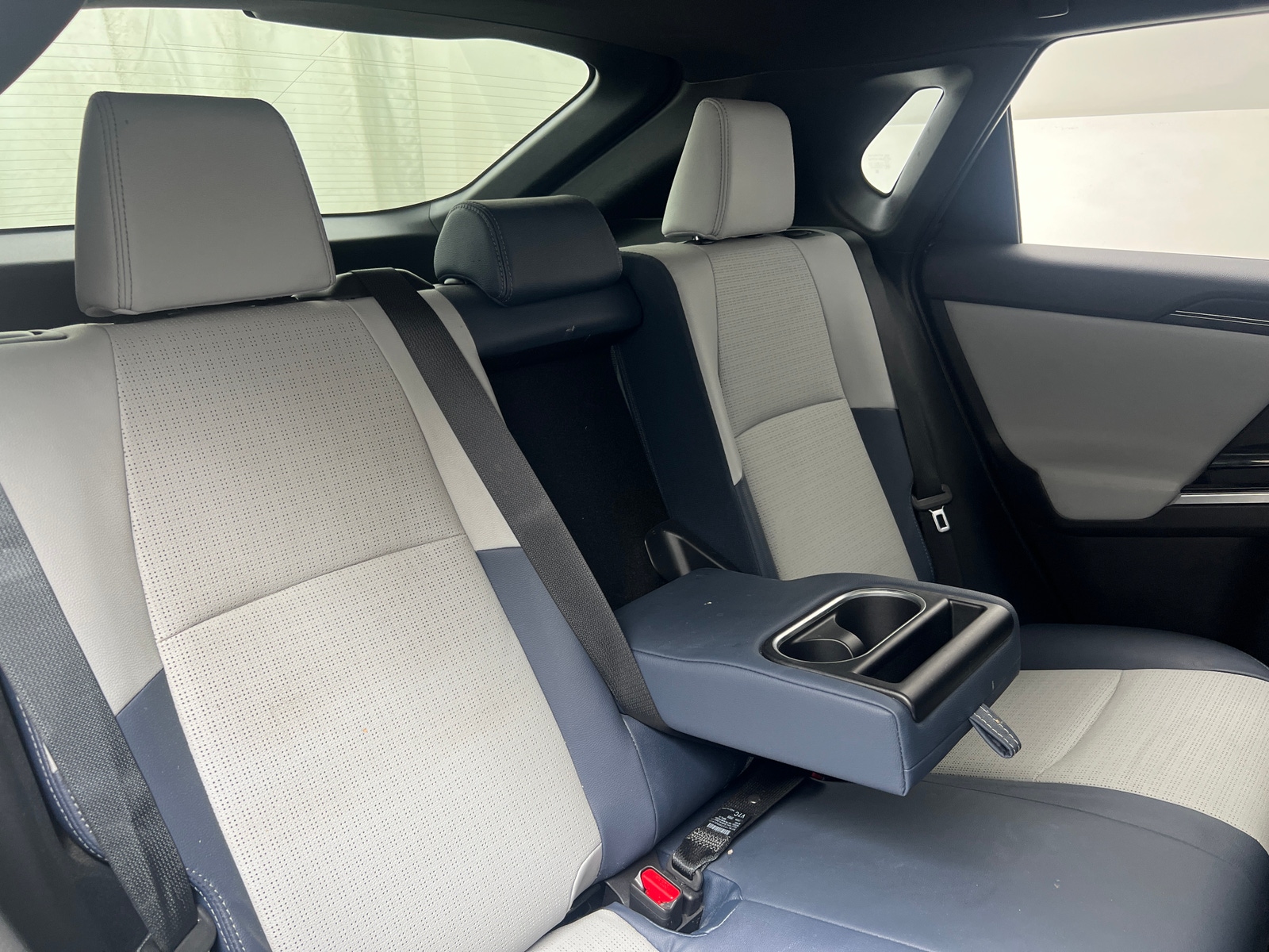 Thumbnail: 2023 Subaru Solterra - 5