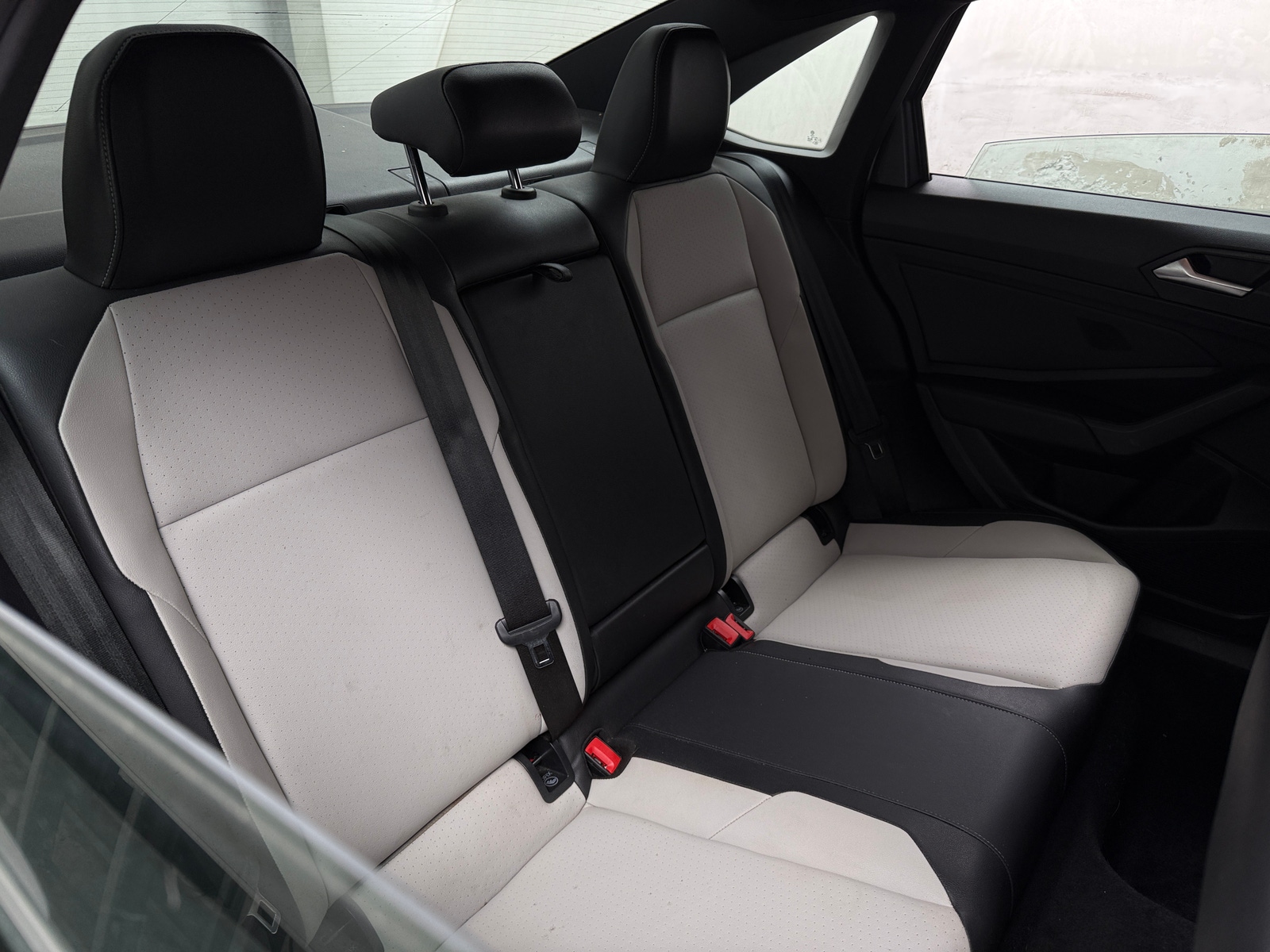 Thumbnail: 2019 Volkswagen Jetta - 6