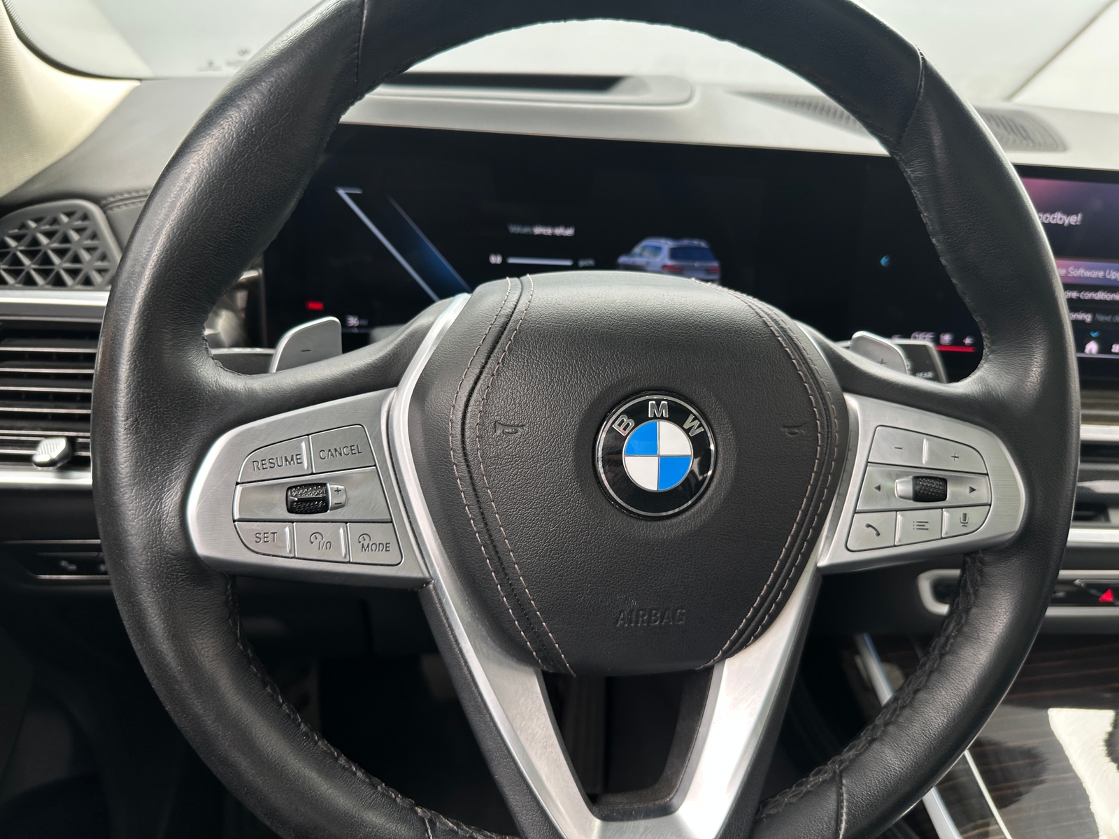 Thumbnail: 2024 BMW X7 - 5
