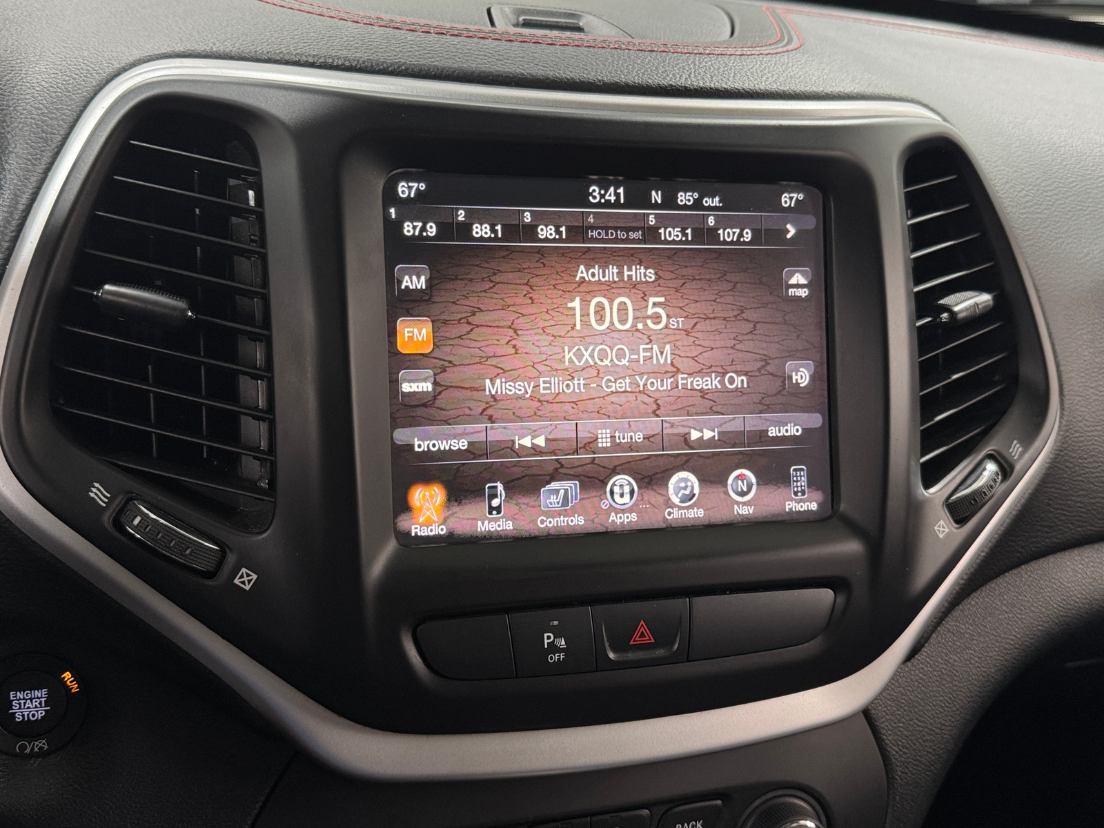 Thumbnail: 2015 Jeep Cherokee - 3