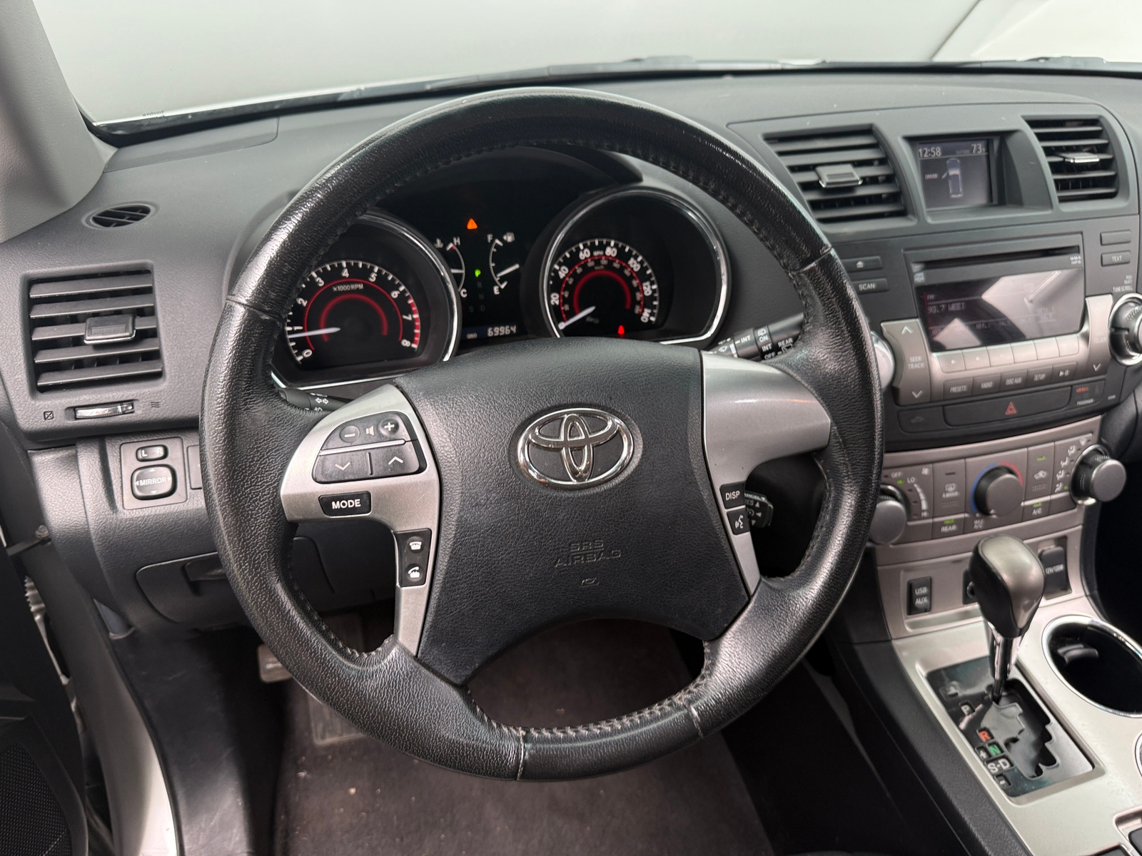 Thumbnail: 2012 Toyota Highlander - 4