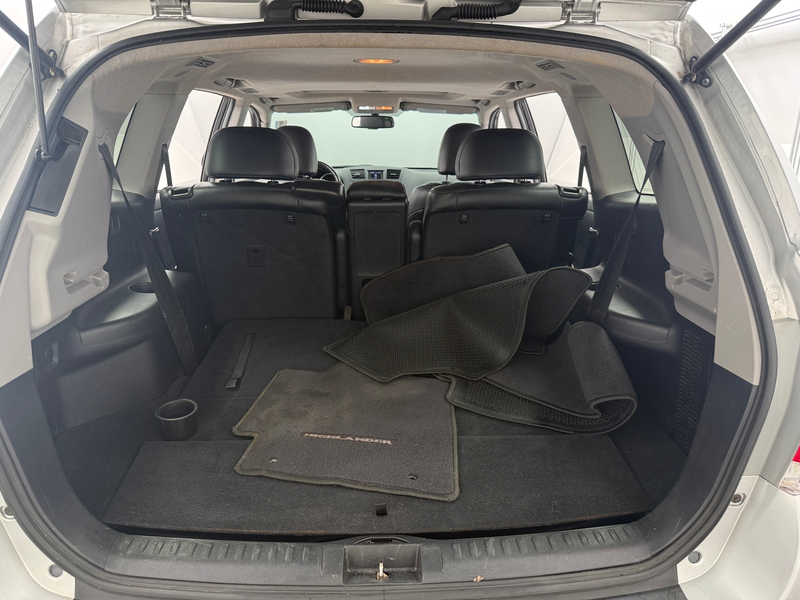 Thumbnail: 2012 Toyota Highlander - 6