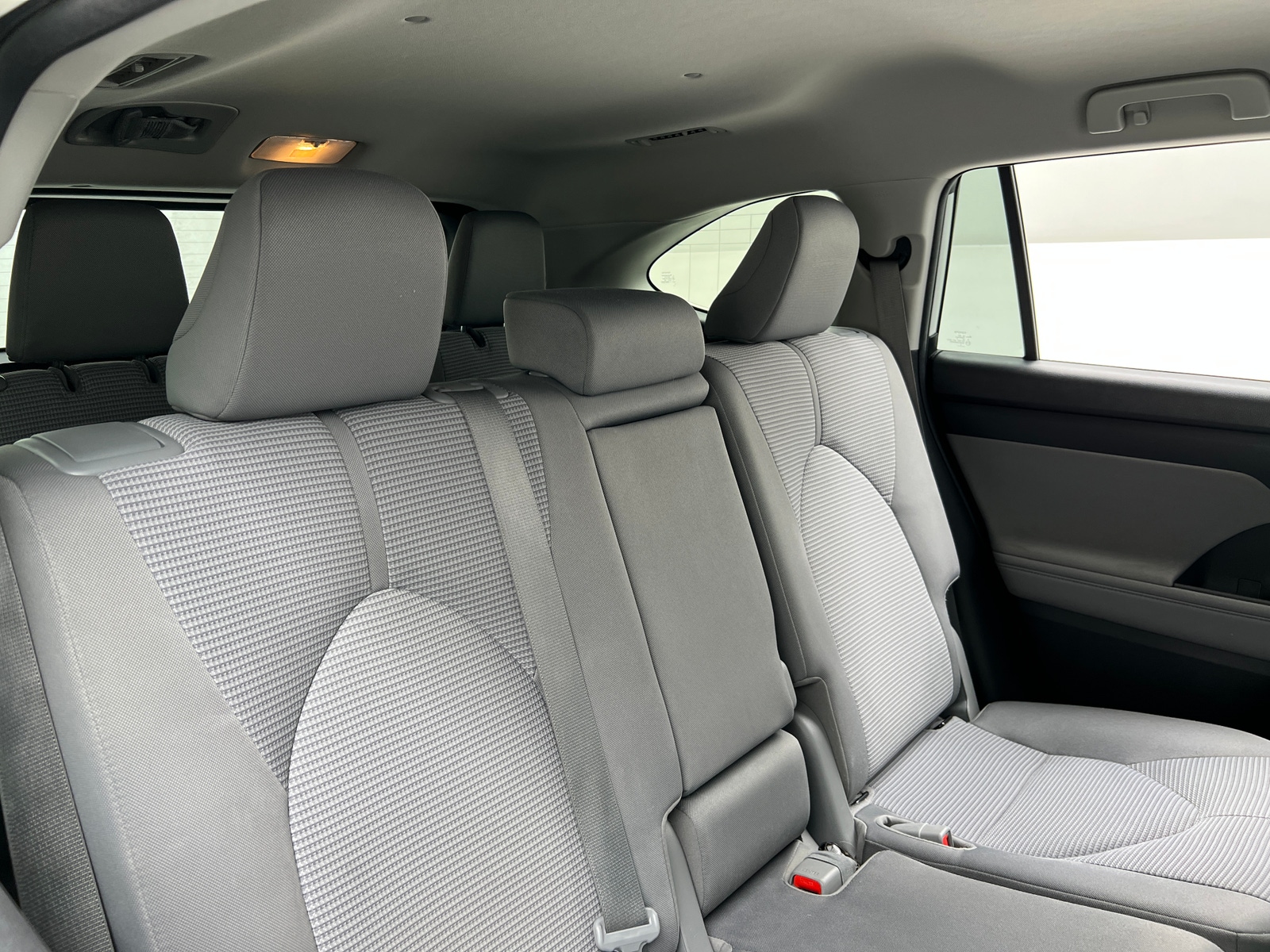 Thumbnail: 2020 Toyota Highlander - 6