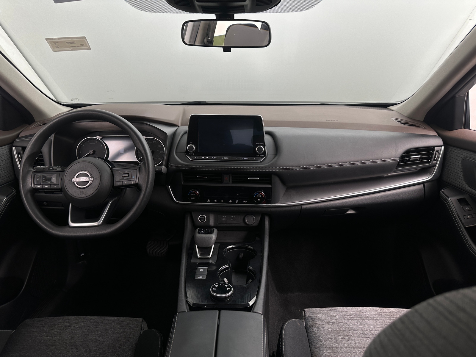 Thumbnail: 2023 Nissan Rogue - 3