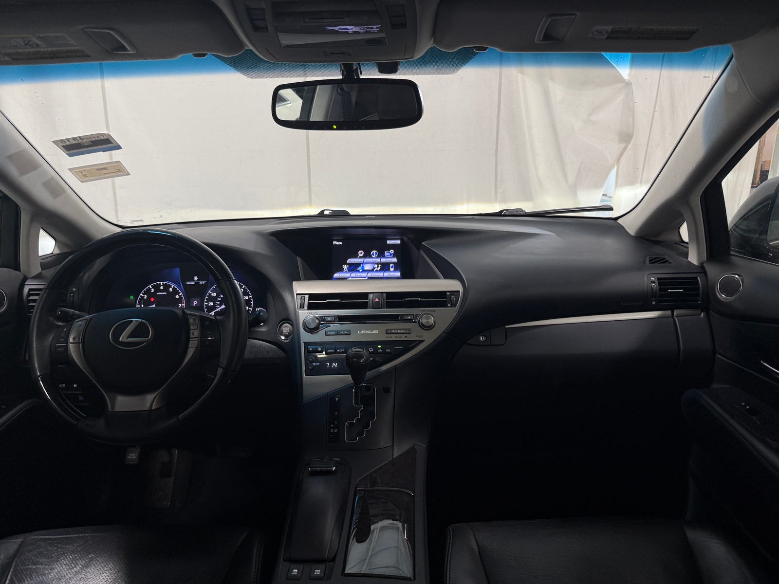 Thumbnail: 2015 Lexus RX - 3