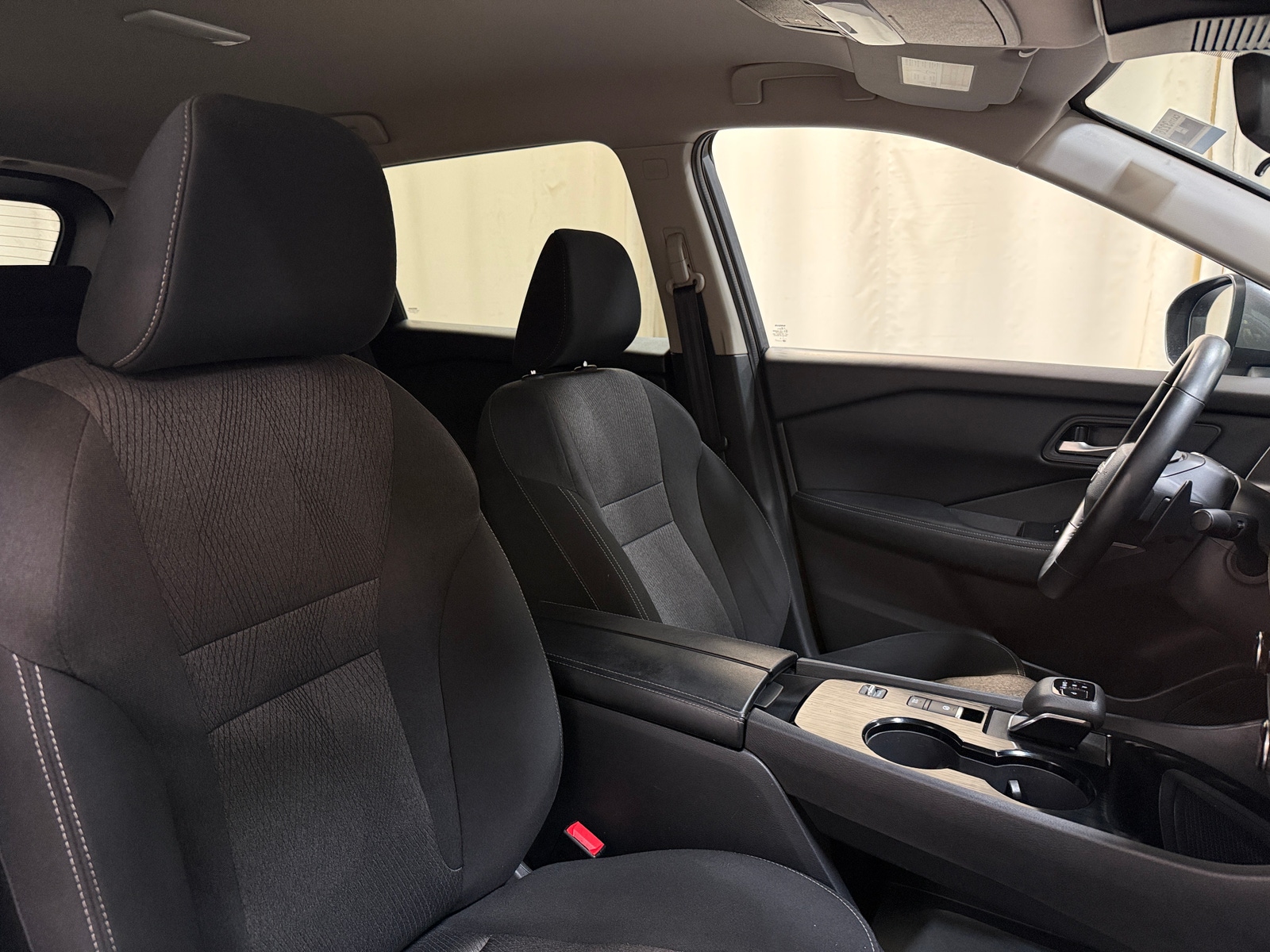 Thumbnail: 2025 Nissan Rogue - 2