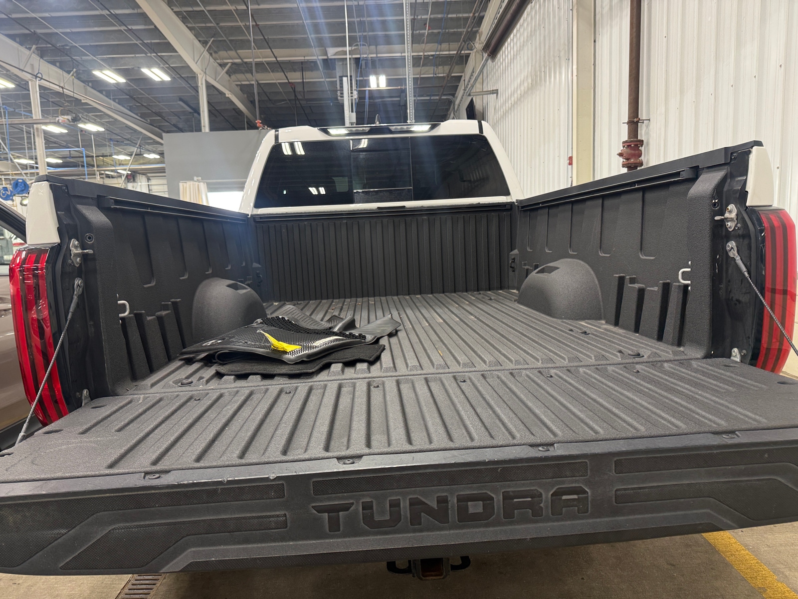 Thumbnail: 2024 Toyota Tundra - 7