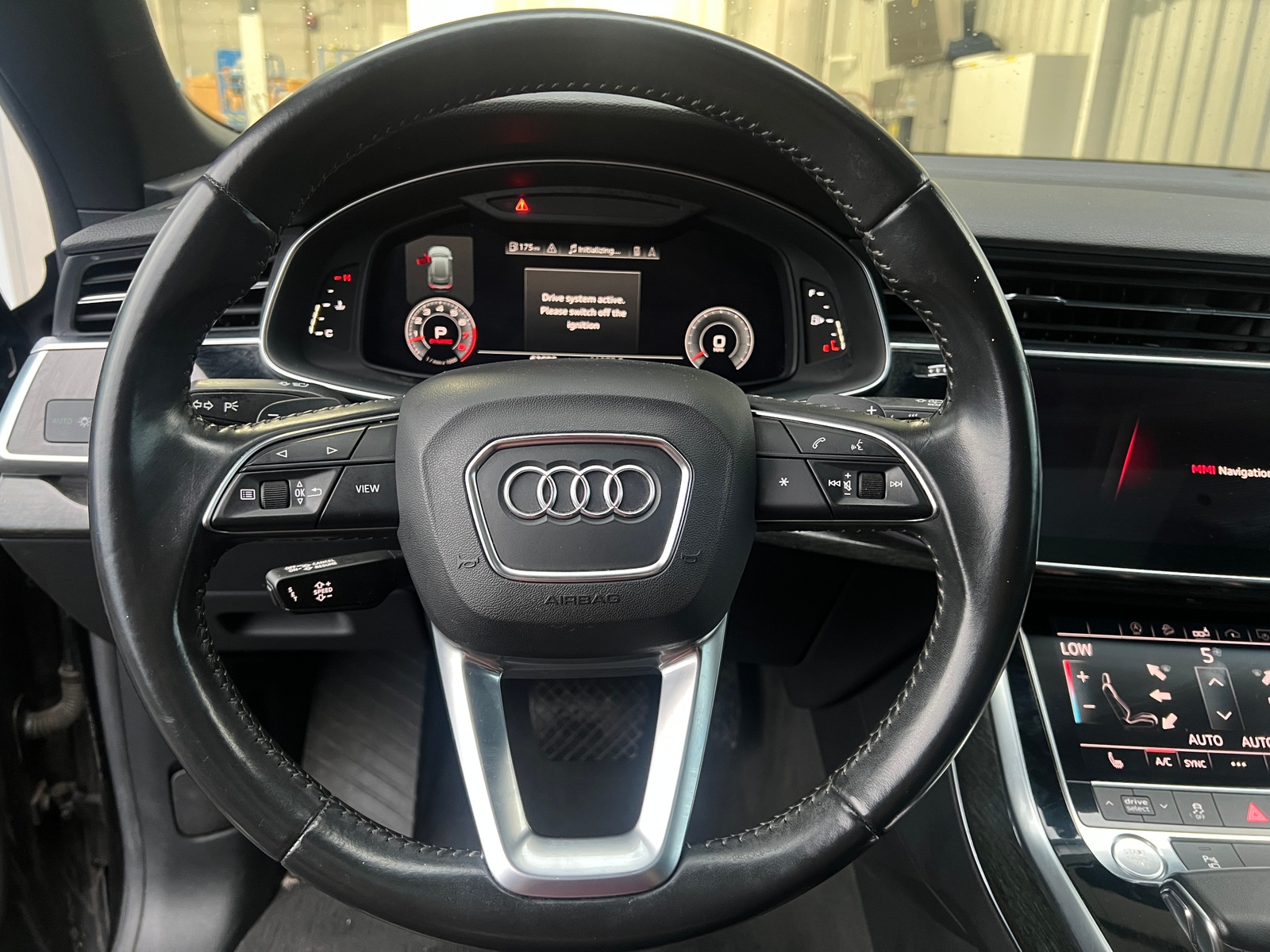 Thumbnail: 2019 Audi Q8 - 5