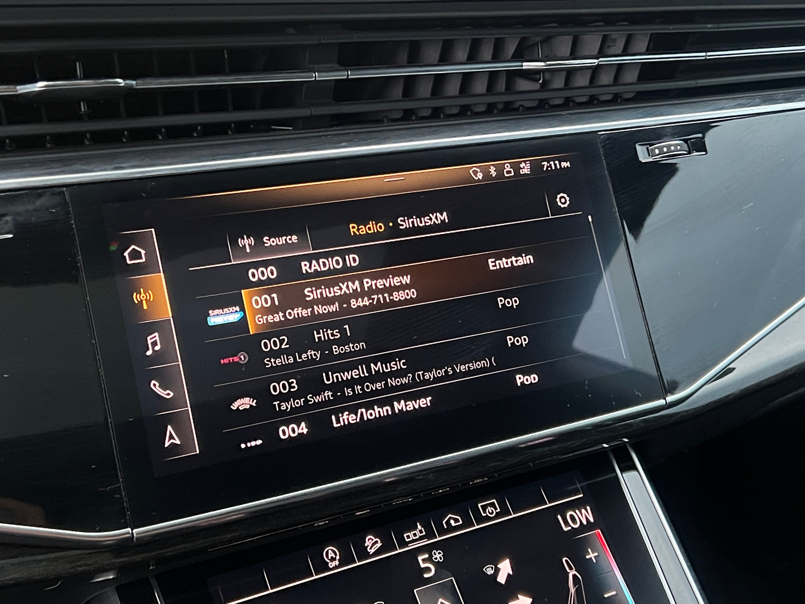 Thumbnail: 2019 Audi Q8 - 4