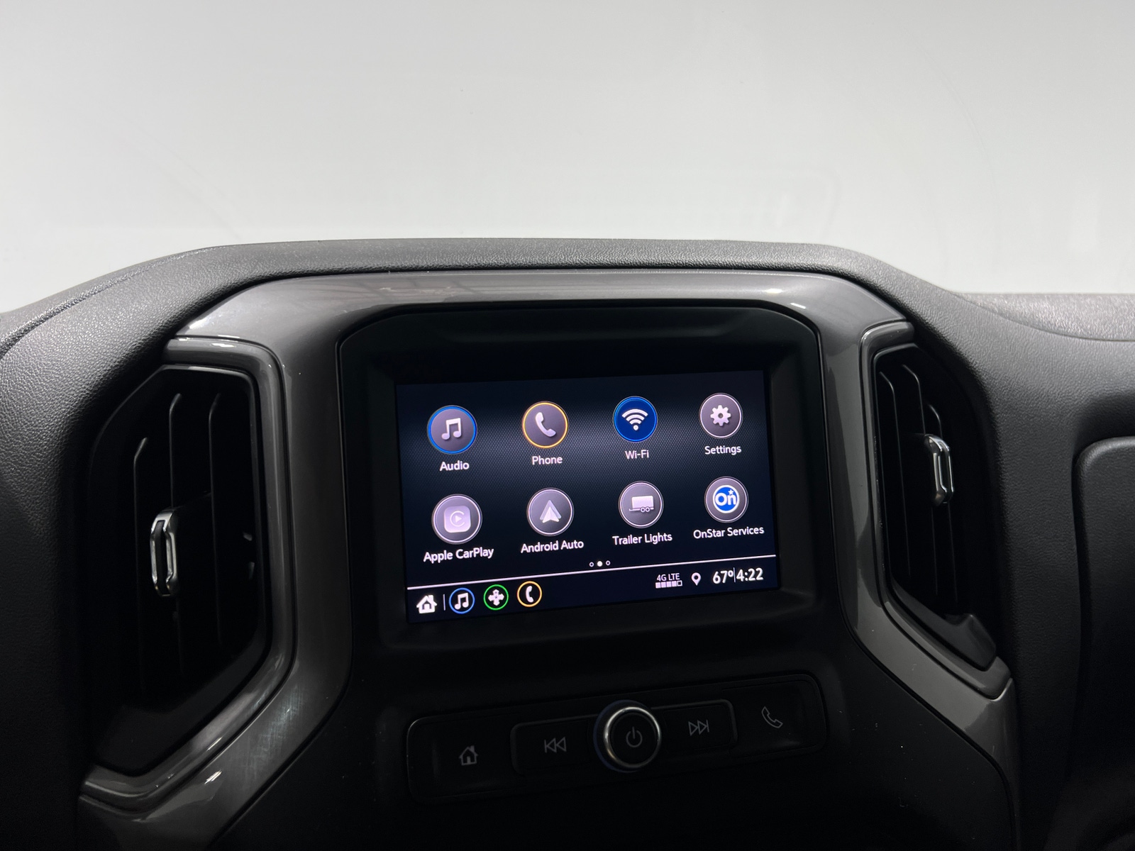 Thumbnail: 2020 Chevrolet Silverado 1500 - 4