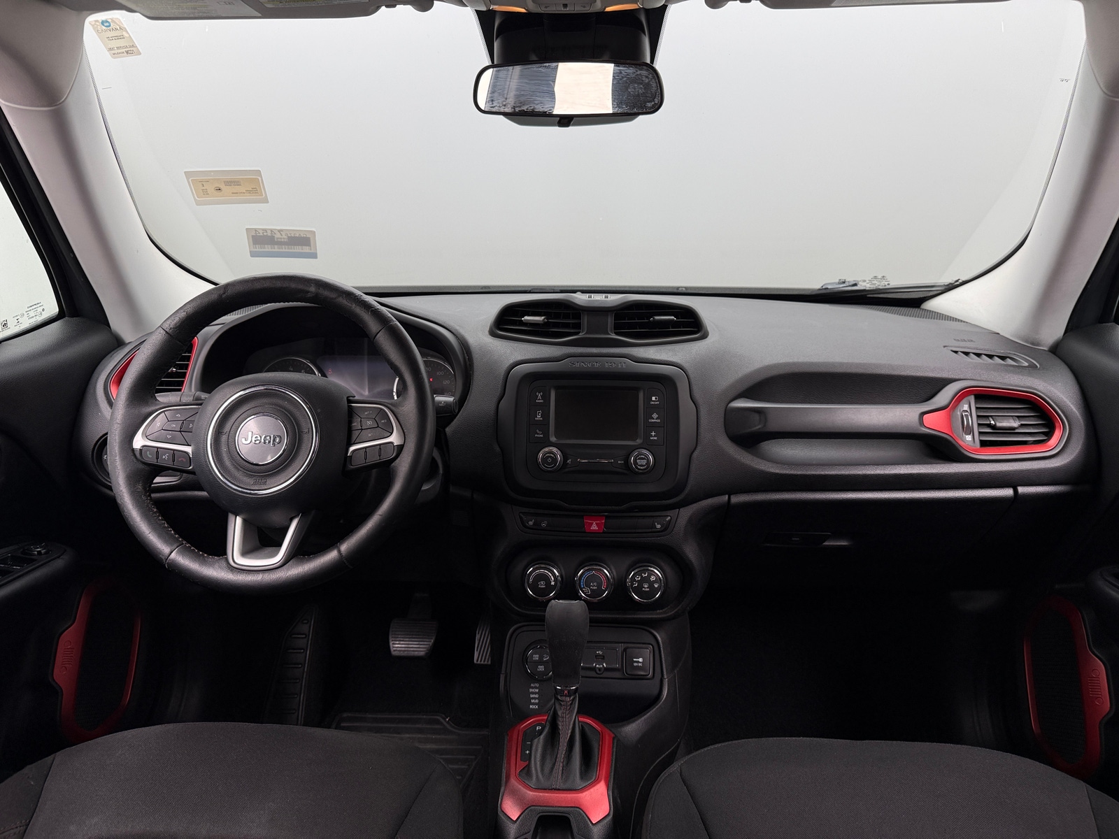 Thumbnail: 2015 Jeep Renegade - 3