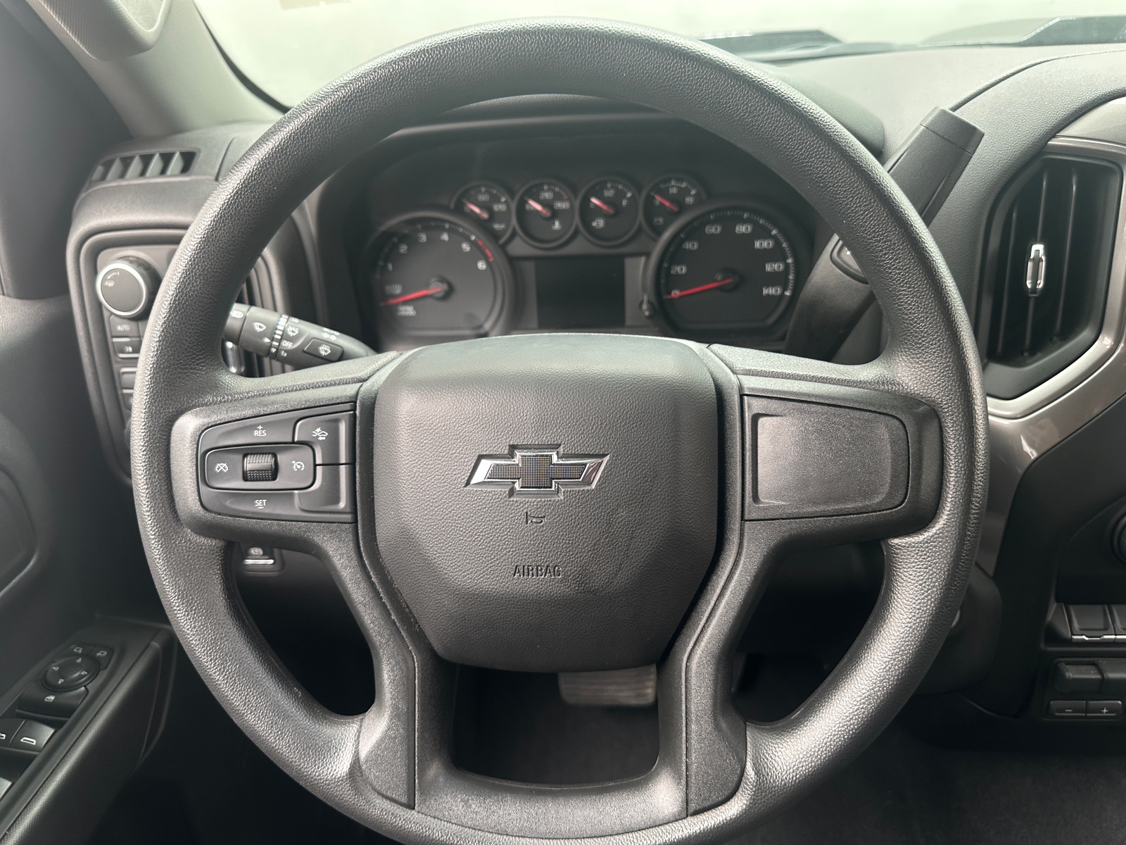 Thumbnail: 2026 Chevrolet Silverado 1500 - 5