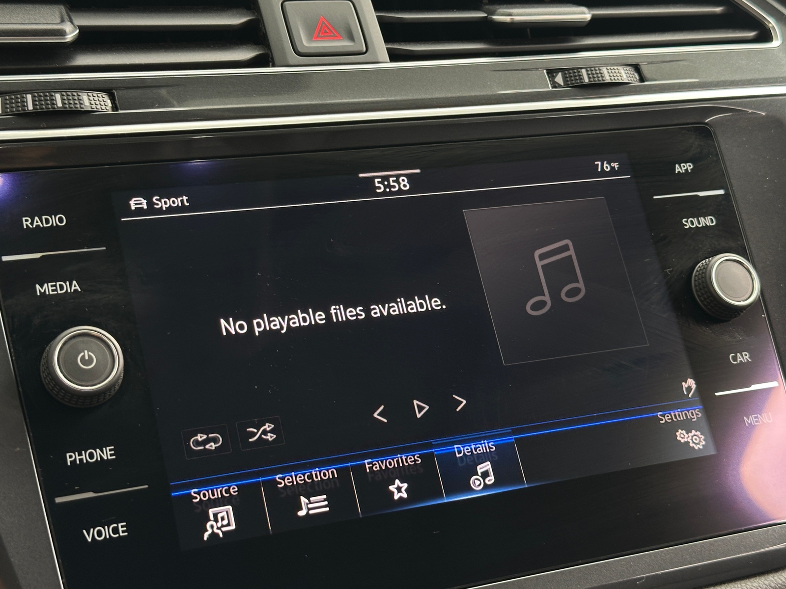 Thumbnail: 2021 Volkswagen Tiguan - 3