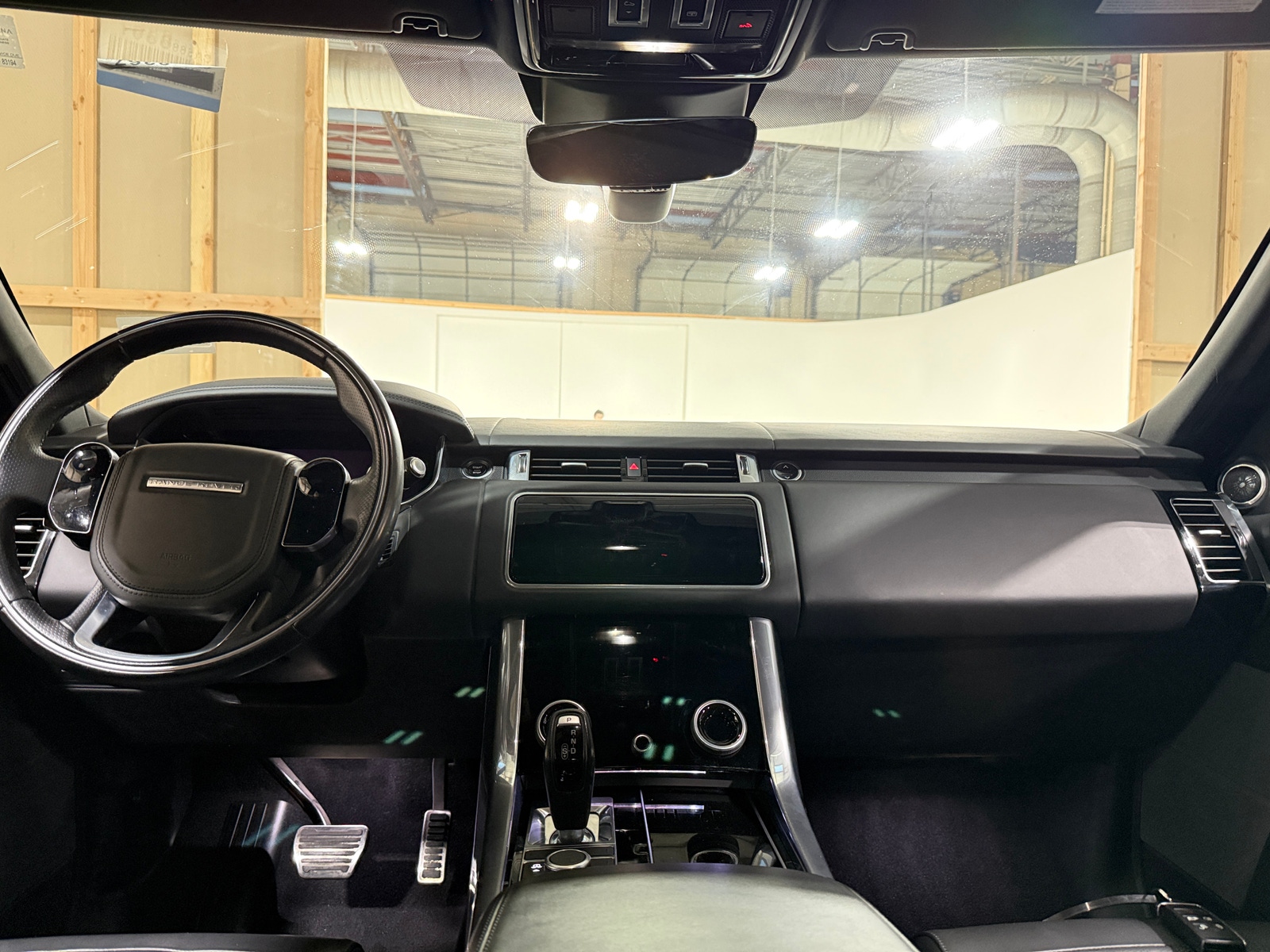 Thumbnail: 2020 Land Rover Range Rover Sport - 2