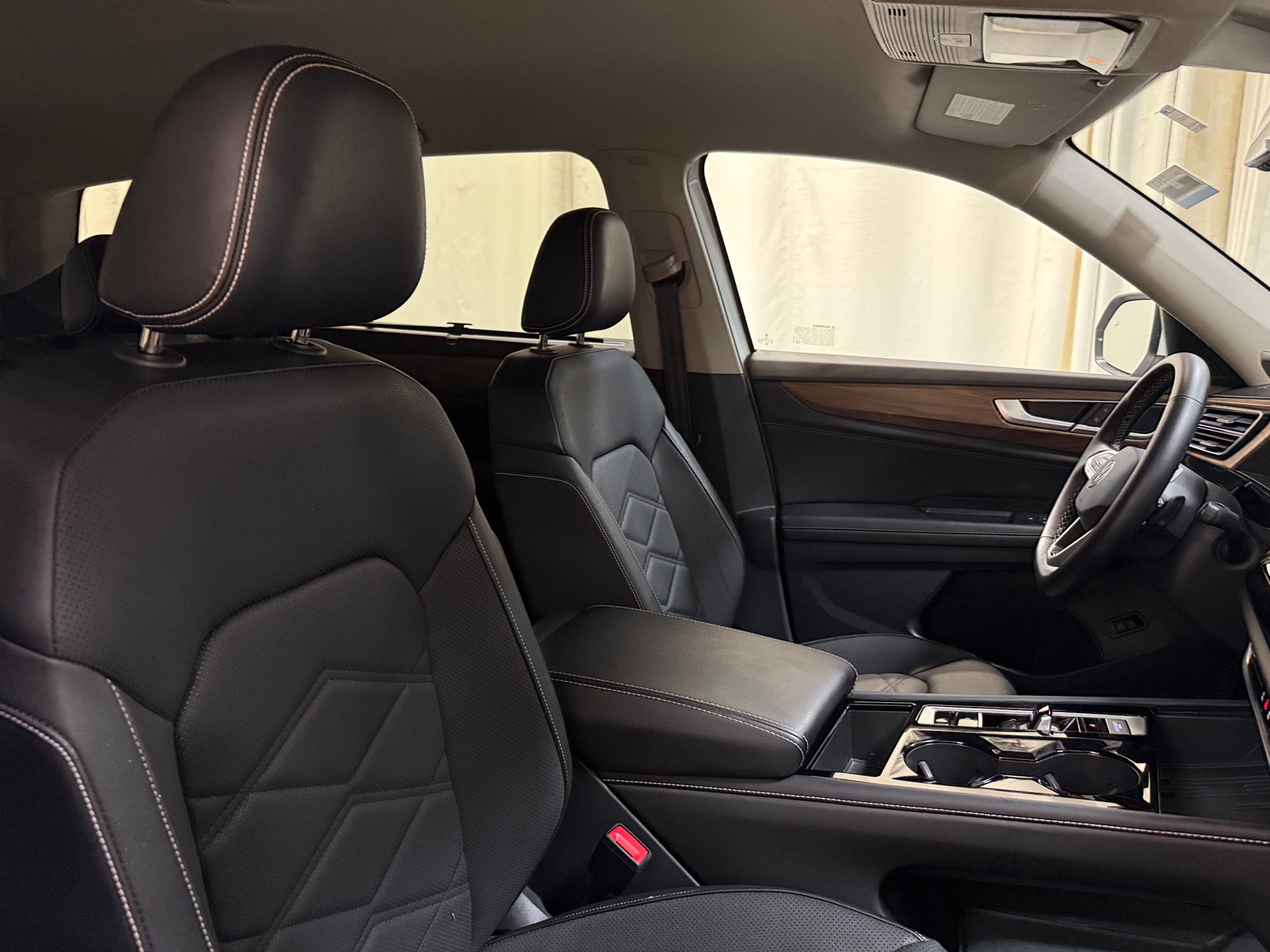 Thumbnail: 2026 Volkswagen Atlas - 2