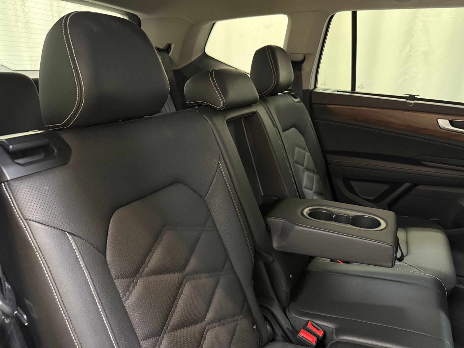 Thumbnail: 2026 Volkswagen Atlas - 6
