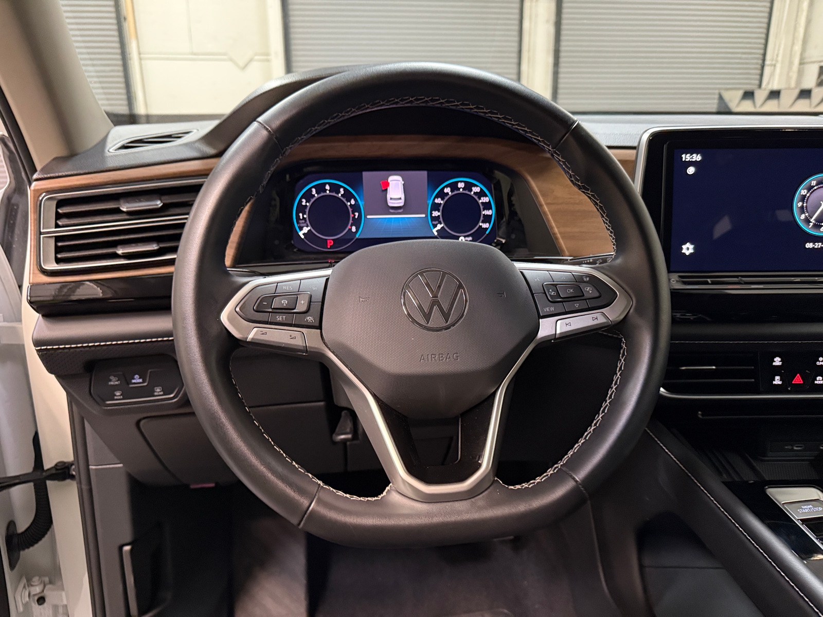 Thumbnail: 2026 Volkswagen Atlas - 5