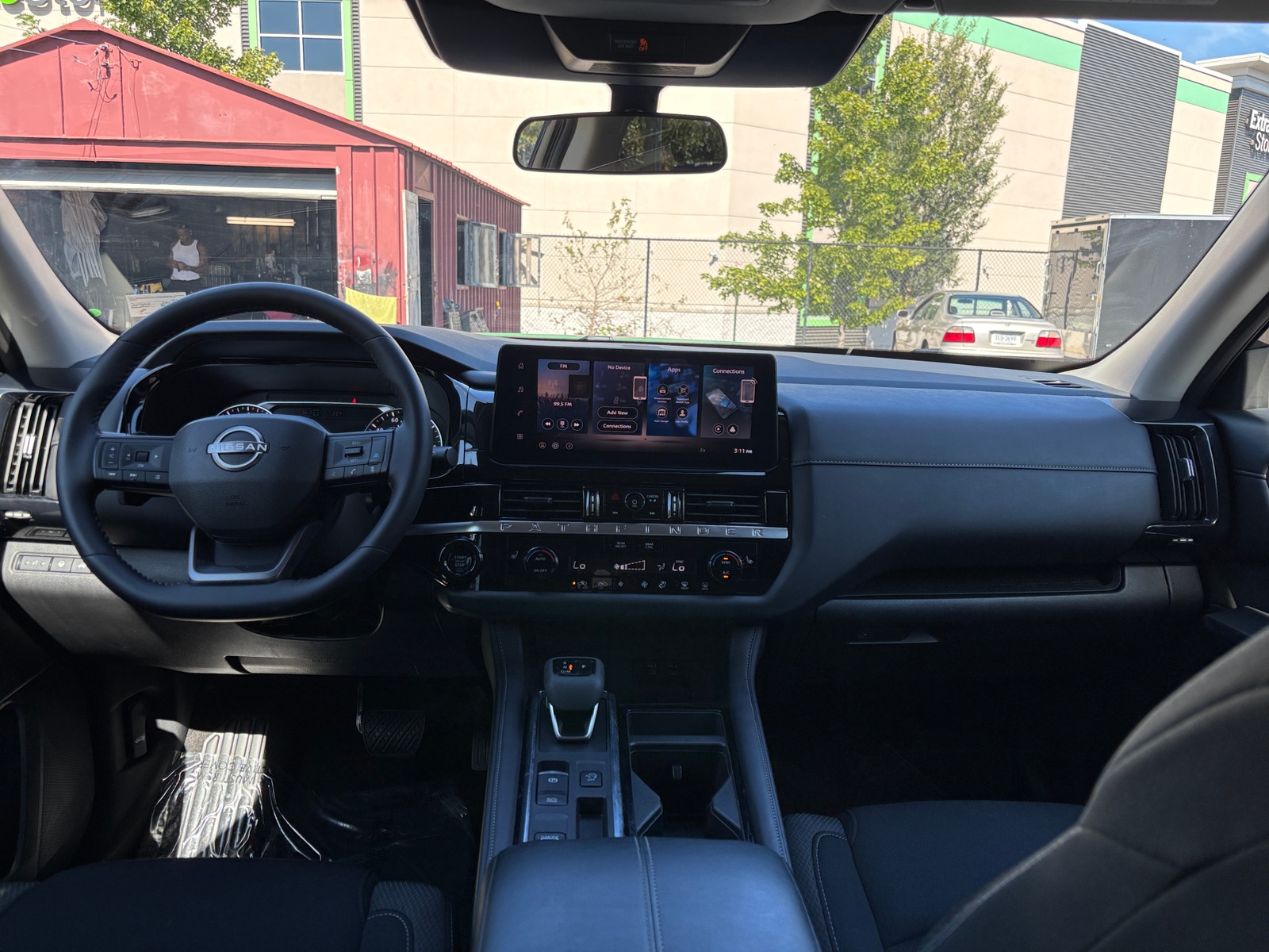 Thumbnail: 2026 Nissan Pathfinder - 2