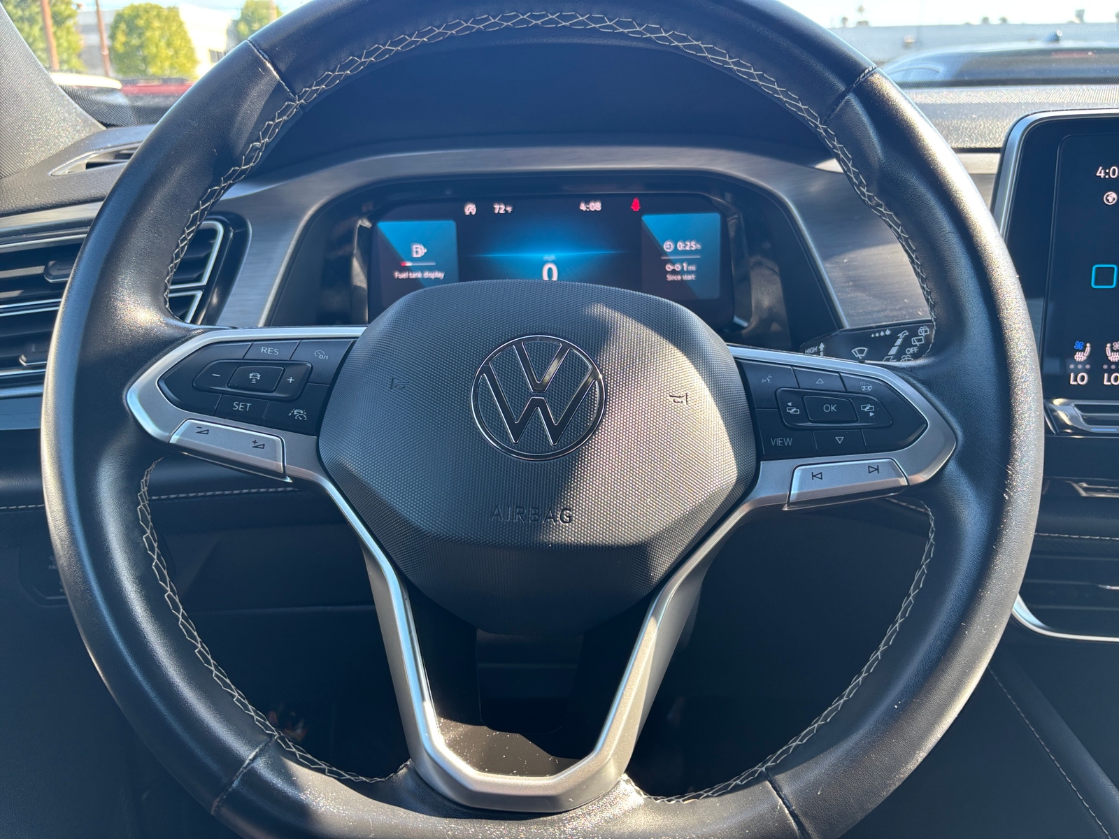 Thumbnail: 2025 Volkswagen Atlas - 4
