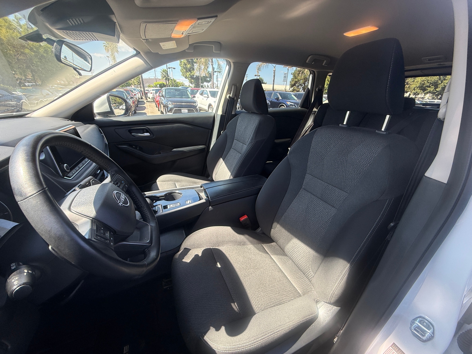 Thumbnail: 2025 Nissan Rogue - 2