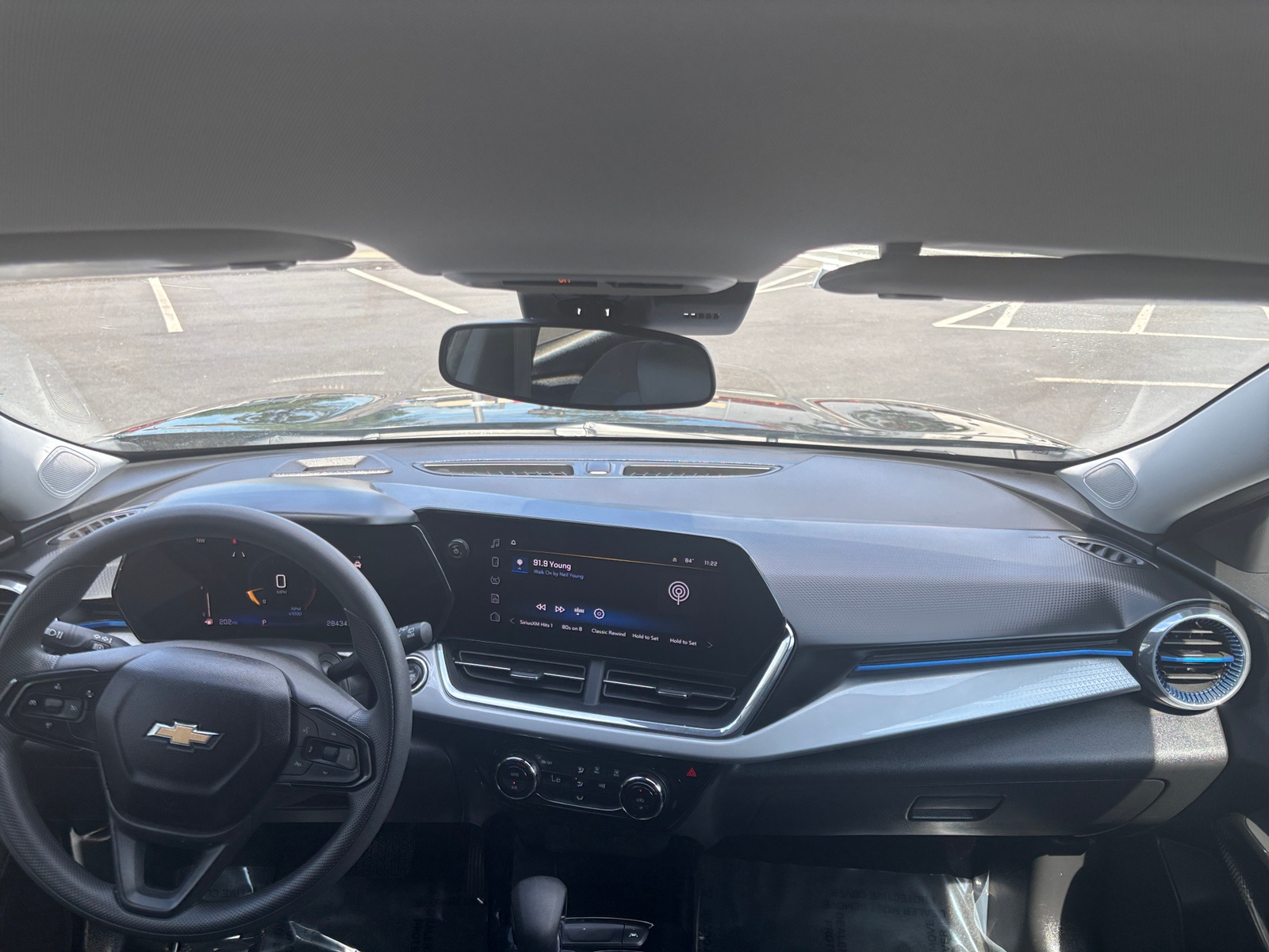 Thumbnail: 2025 Chevrolet Trax - 3