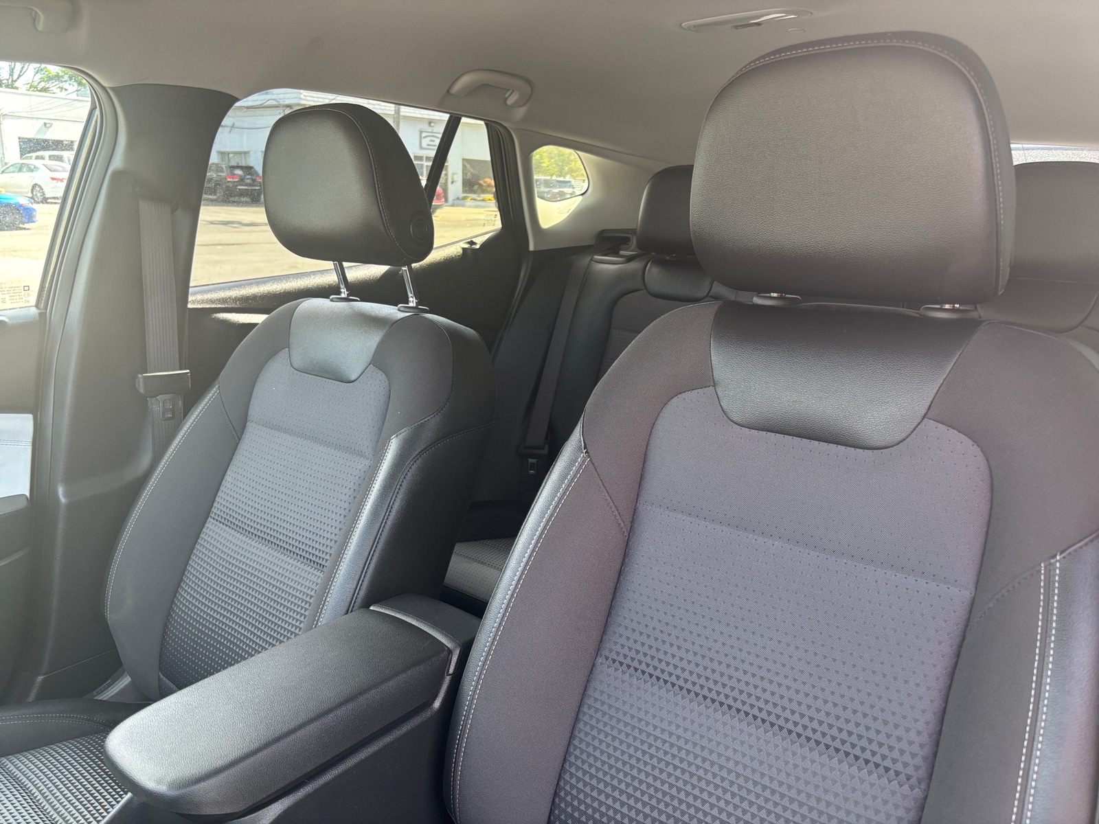 Thumbnail: 2025 Chevrolet Trax - 2